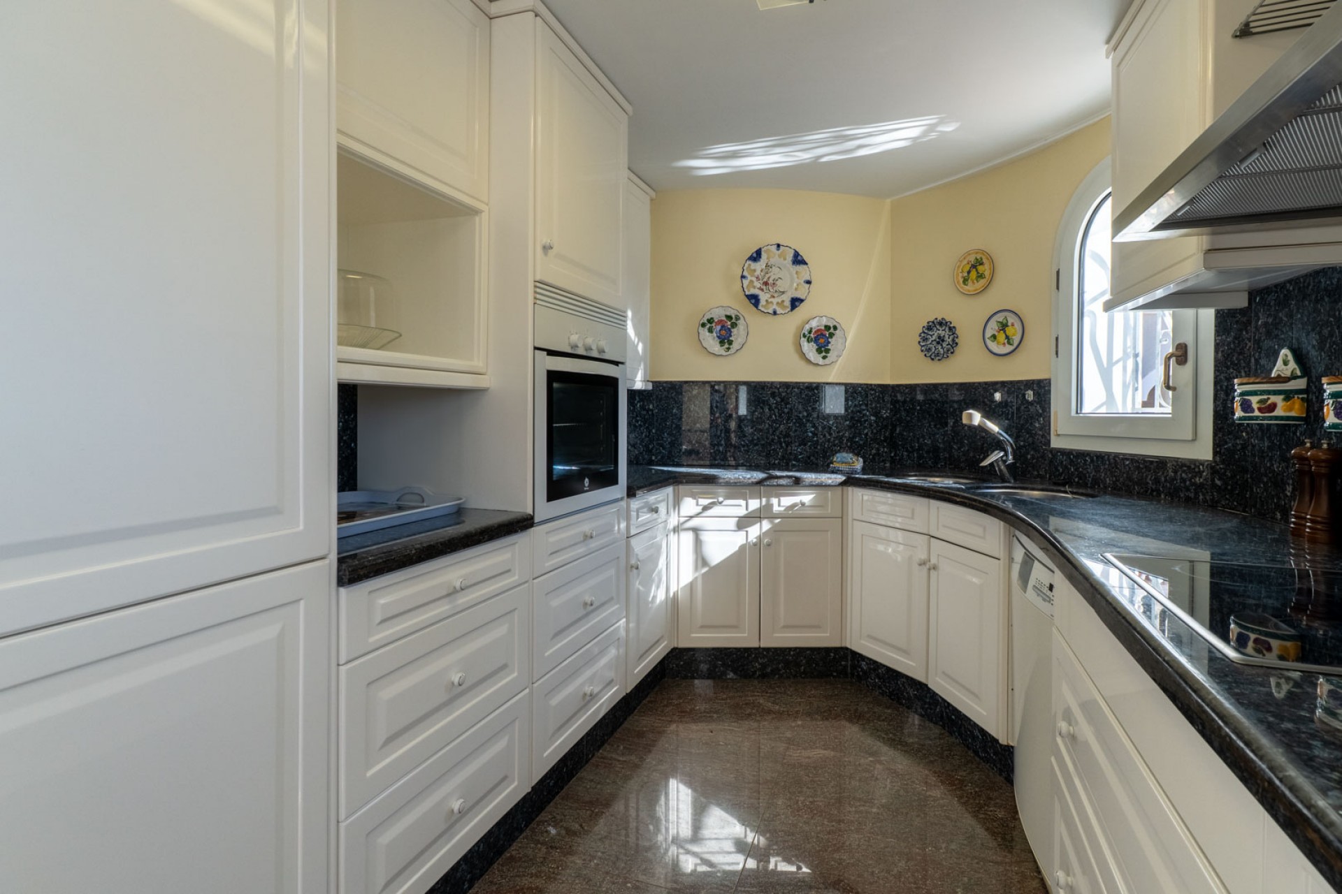 Resale - Villa -
Benissa - Fanadix