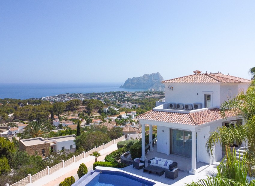 Resale - Villa -
Benissa - Fustera