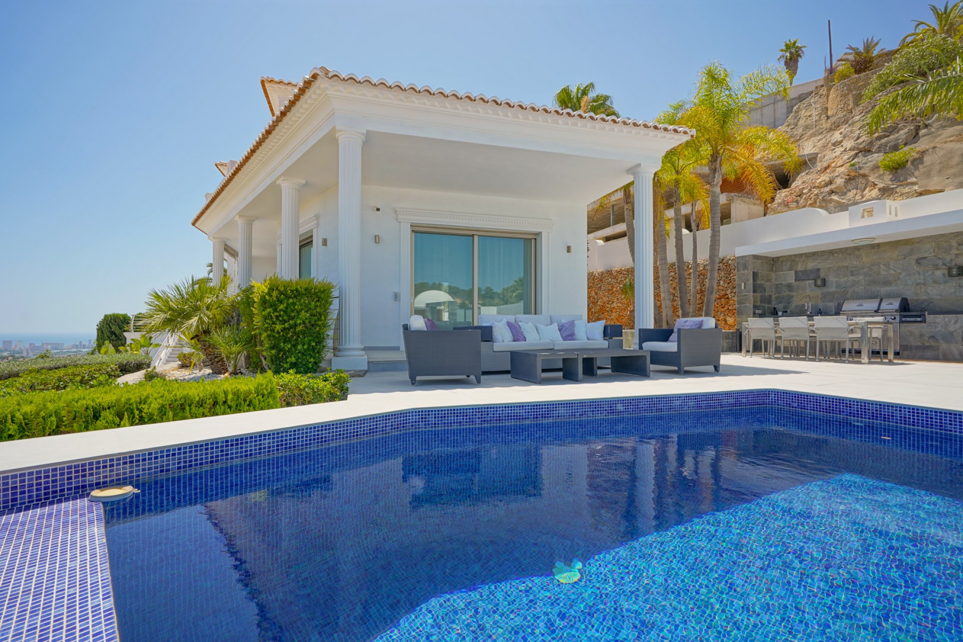 Resale - Villa -
Benissa - Fustera