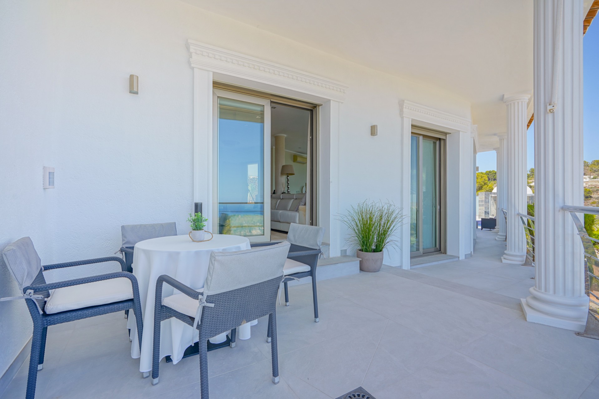 Resale - Villa -
Benissa - Fustera