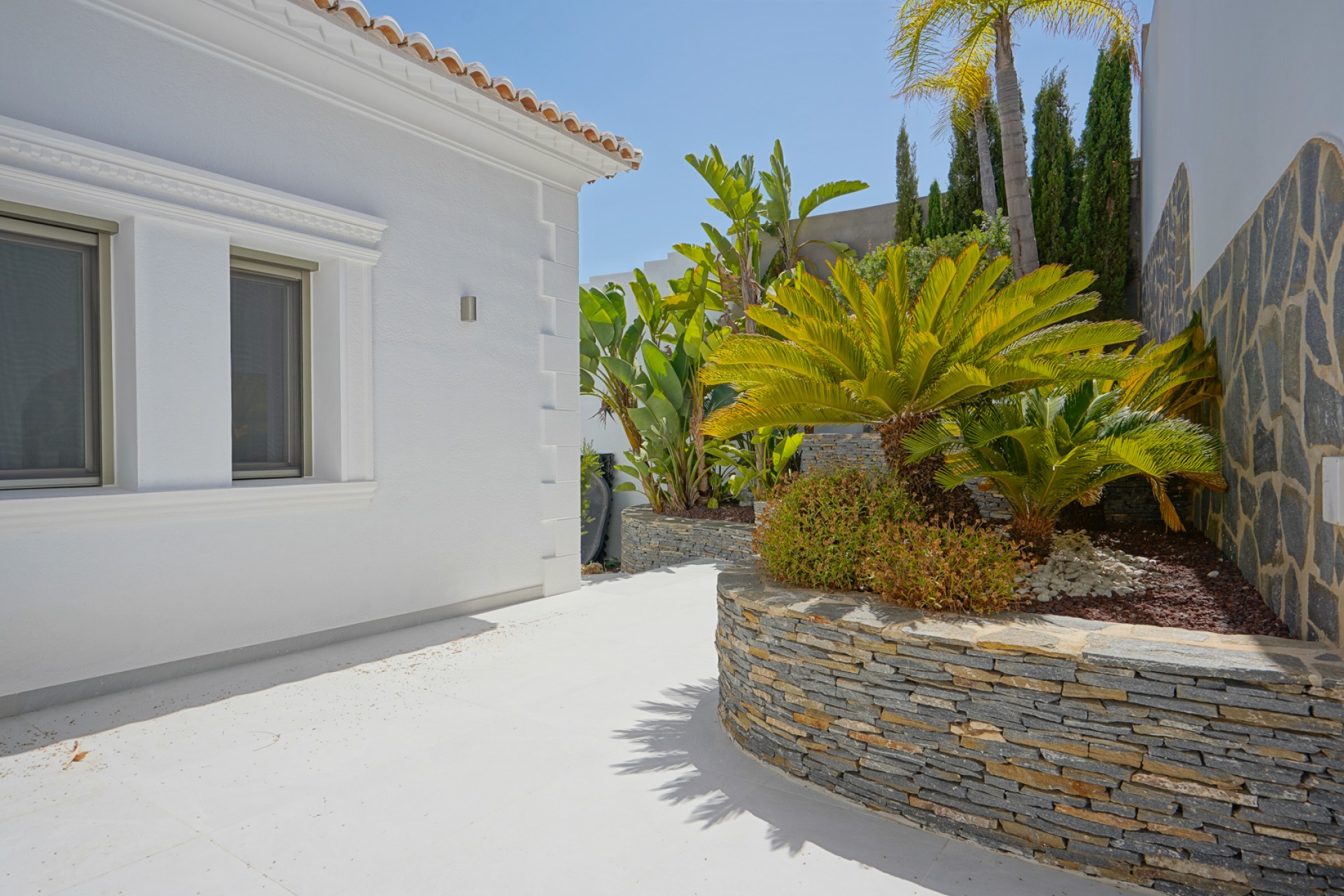 Resale - Villa -
Benissa - Fustera