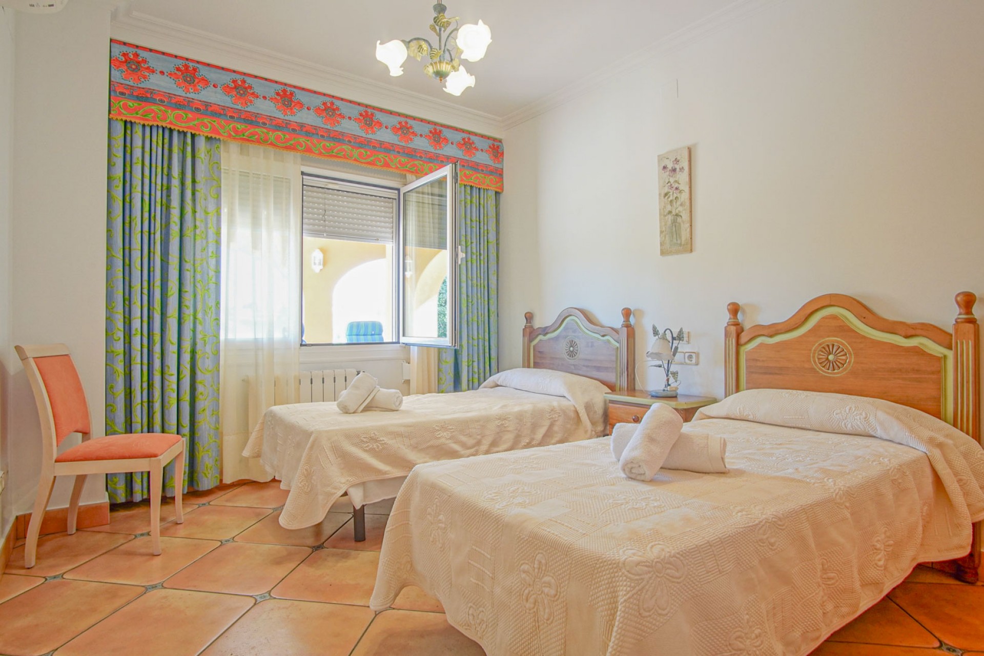 Resale - Villa -
Benissa - Fustera