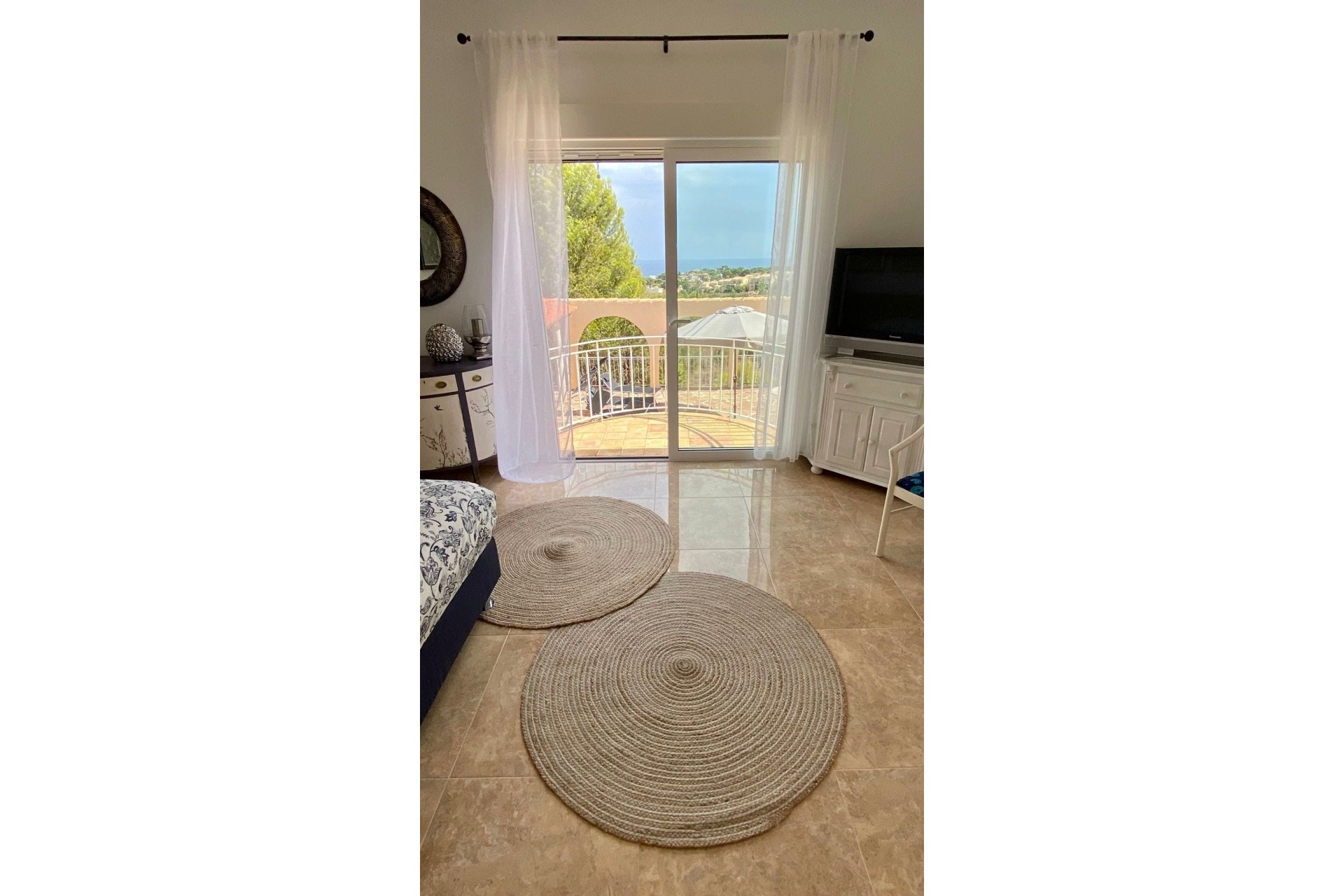 Resale - Villa -
Benissa - La Fustera