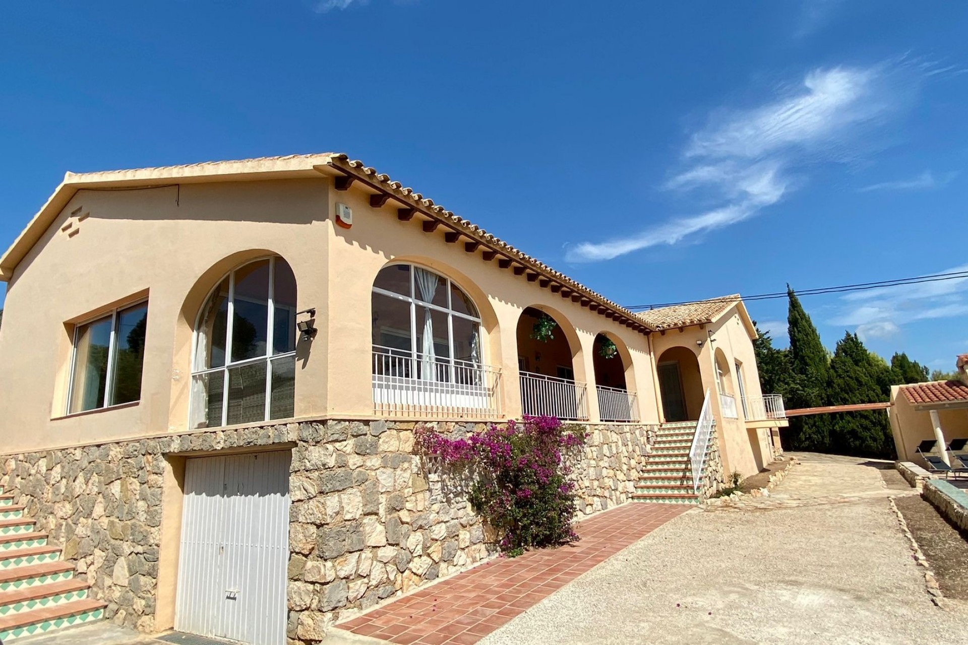 Resale - Villa -
Benissa - La Fustera