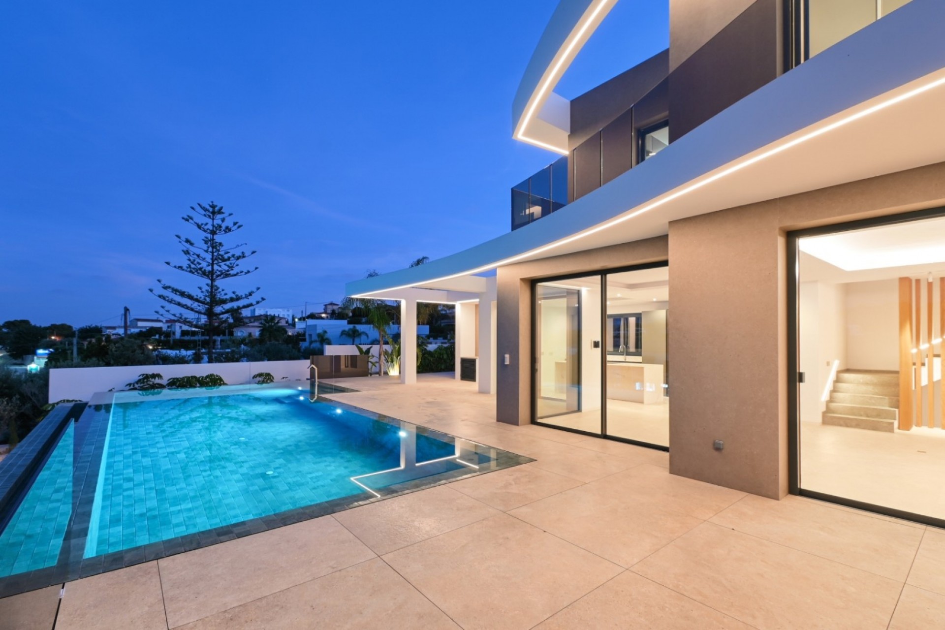 Resale - Villa -
Benissa - La Fustera