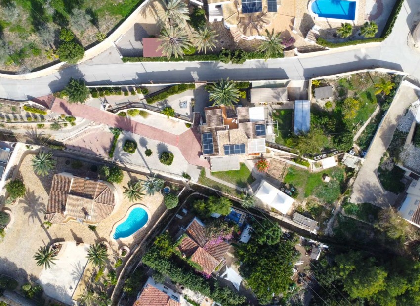 Resale - Villa -
Benissa - La Fustera