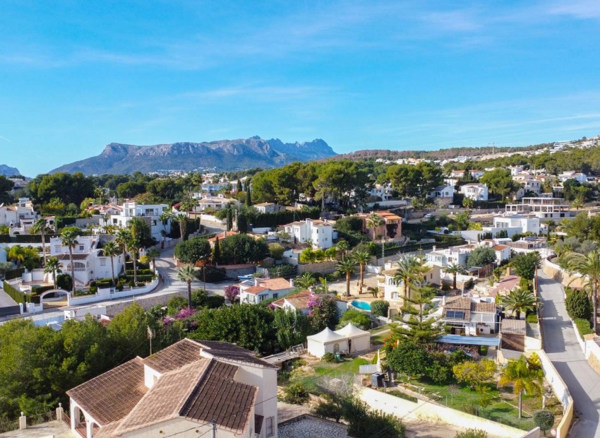 Resale - Villa -
Benissa - La Fustera