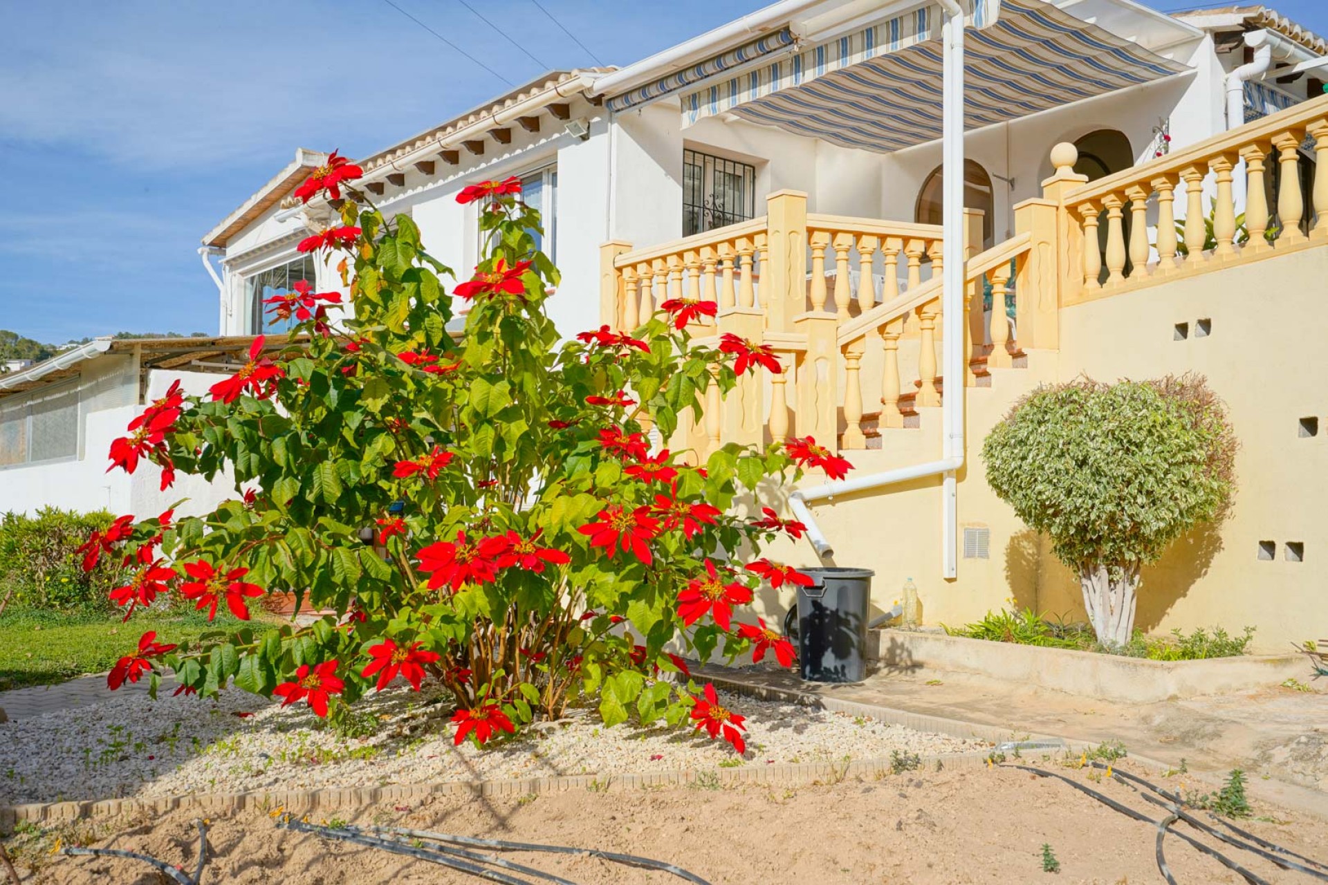 Resale - Villa -
Benissa - La Fustera