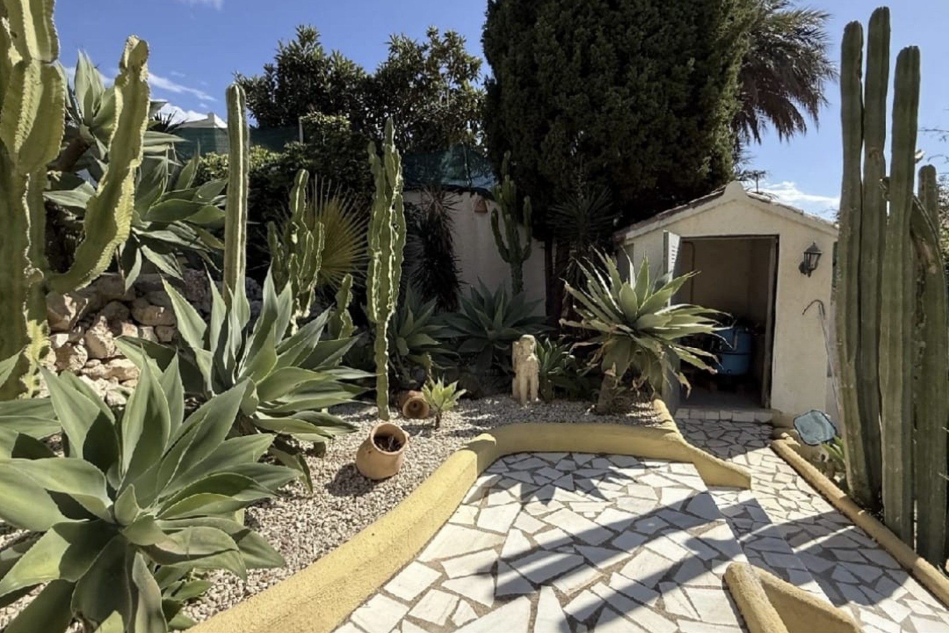 Resale - Villa -
Benissa - Montemar