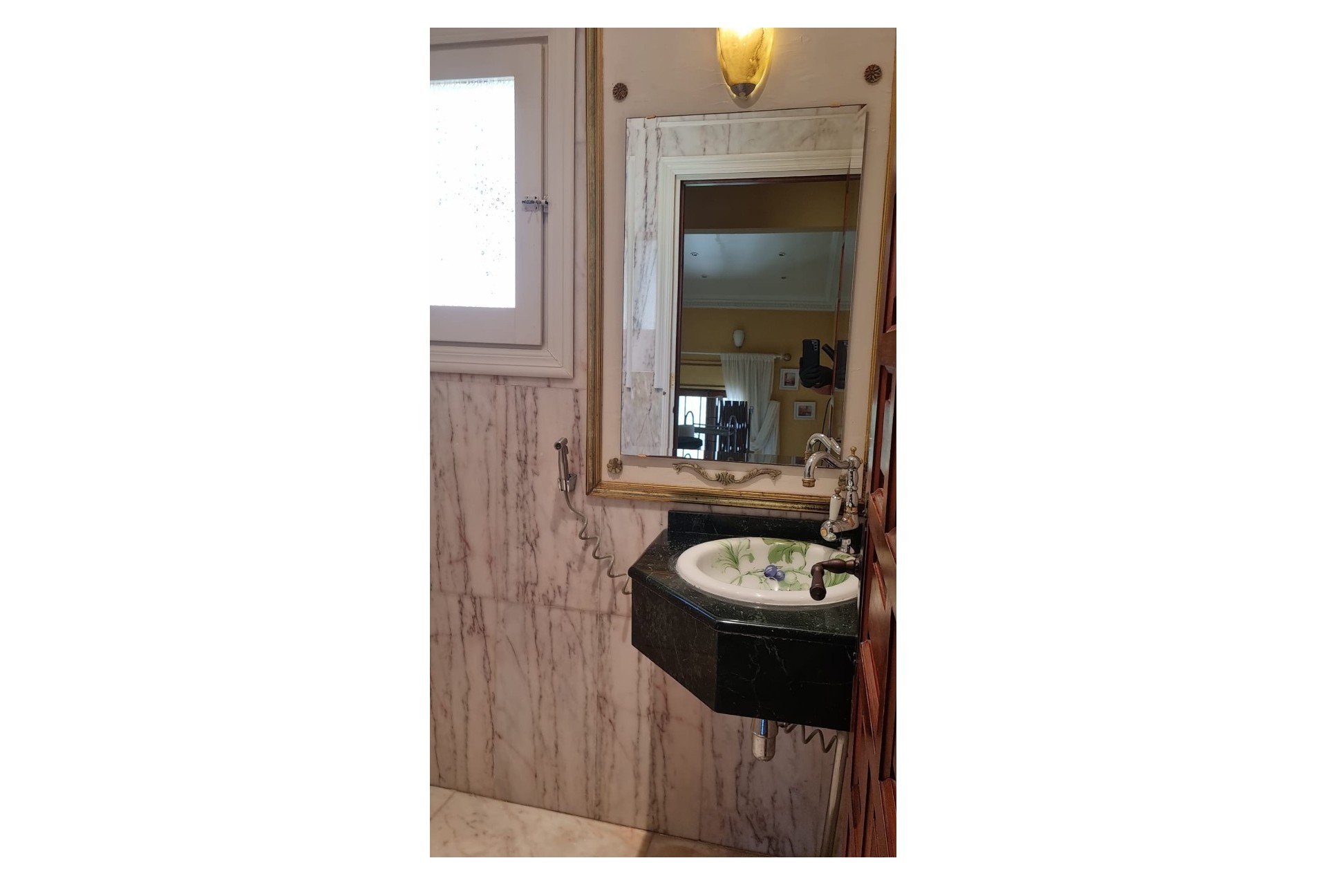 Resale - Villa -
Benissa - Montemar