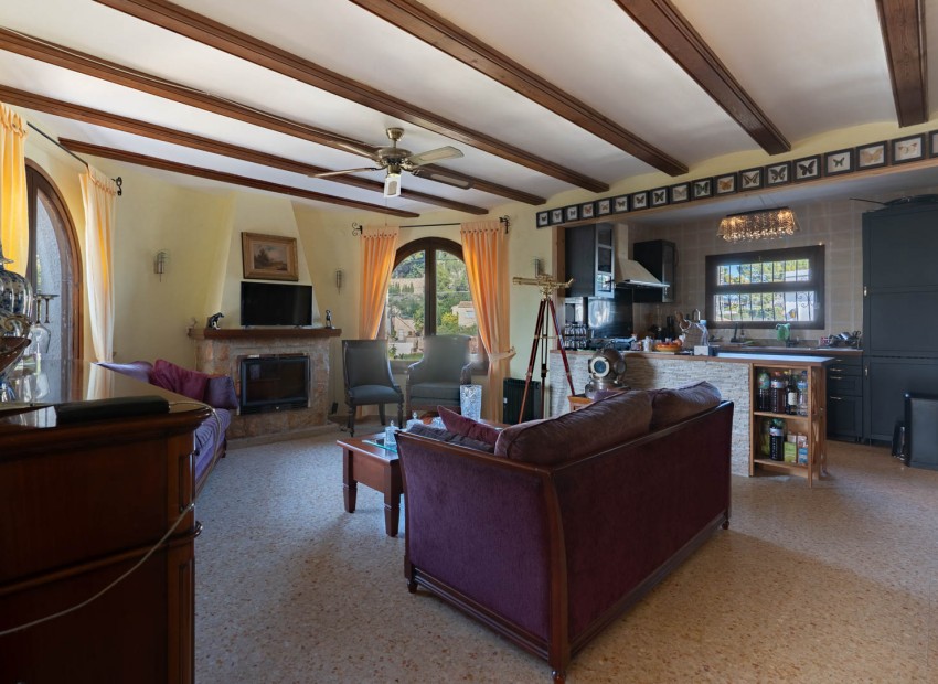 Resale - Villa -
Benissa - Montemar