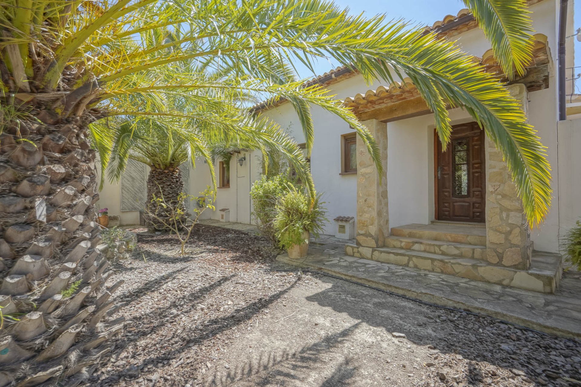 Resale - Villa -
Benissa - Partida Llenes