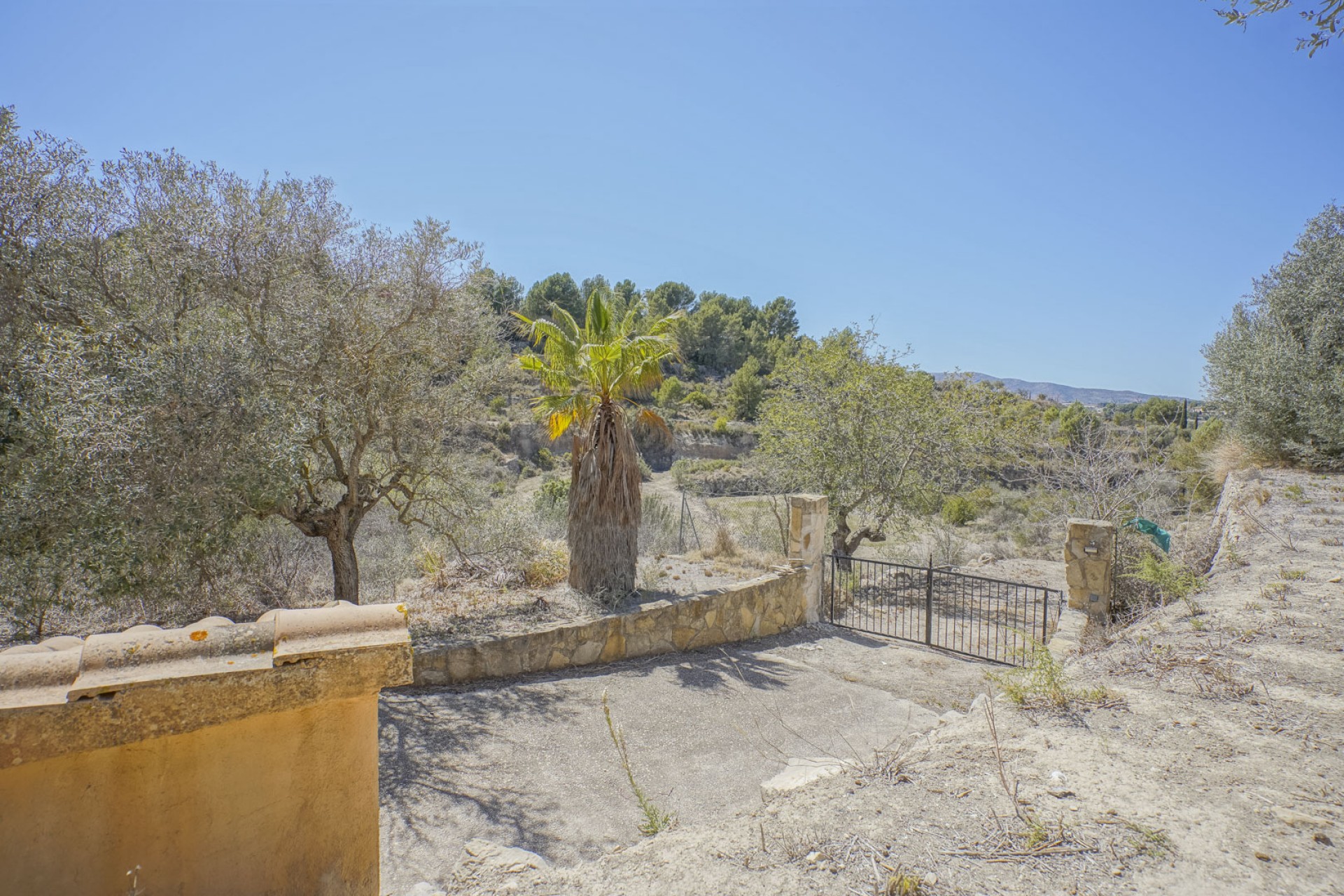 Resale - Villa -
Benissa - Partida Llenes