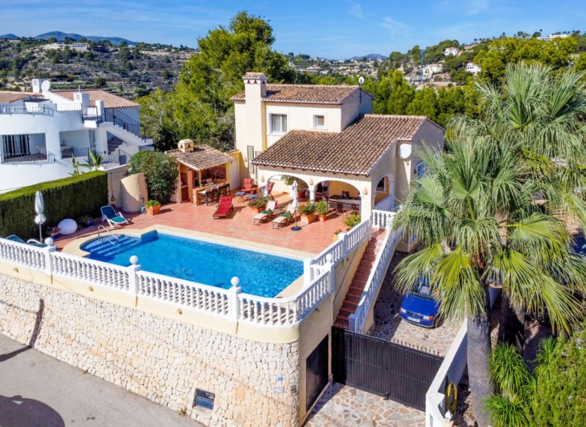Resale - Villa -
Benissa - San Jaime