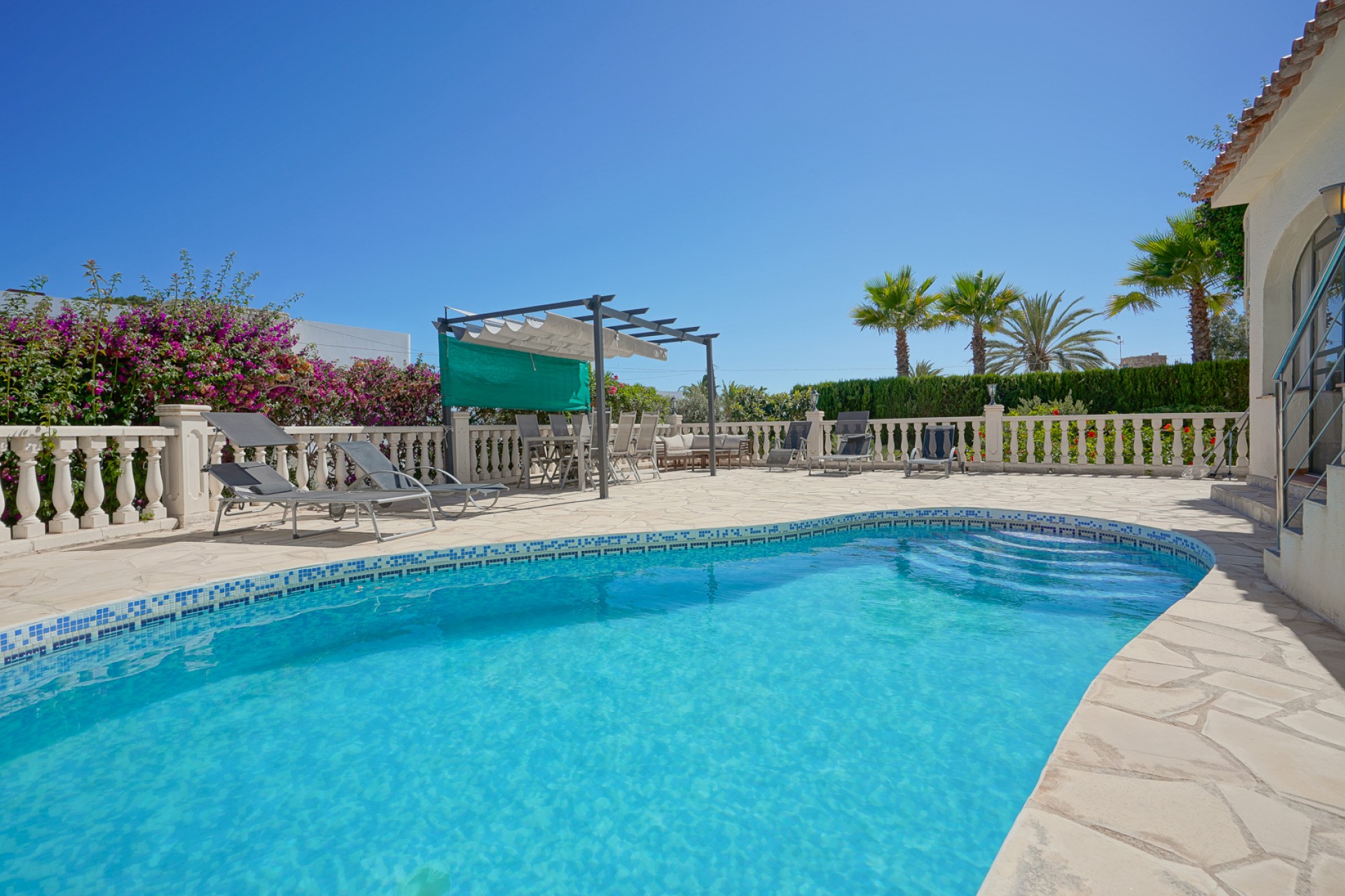 Resale - Villa -
Benissa - San Jaime