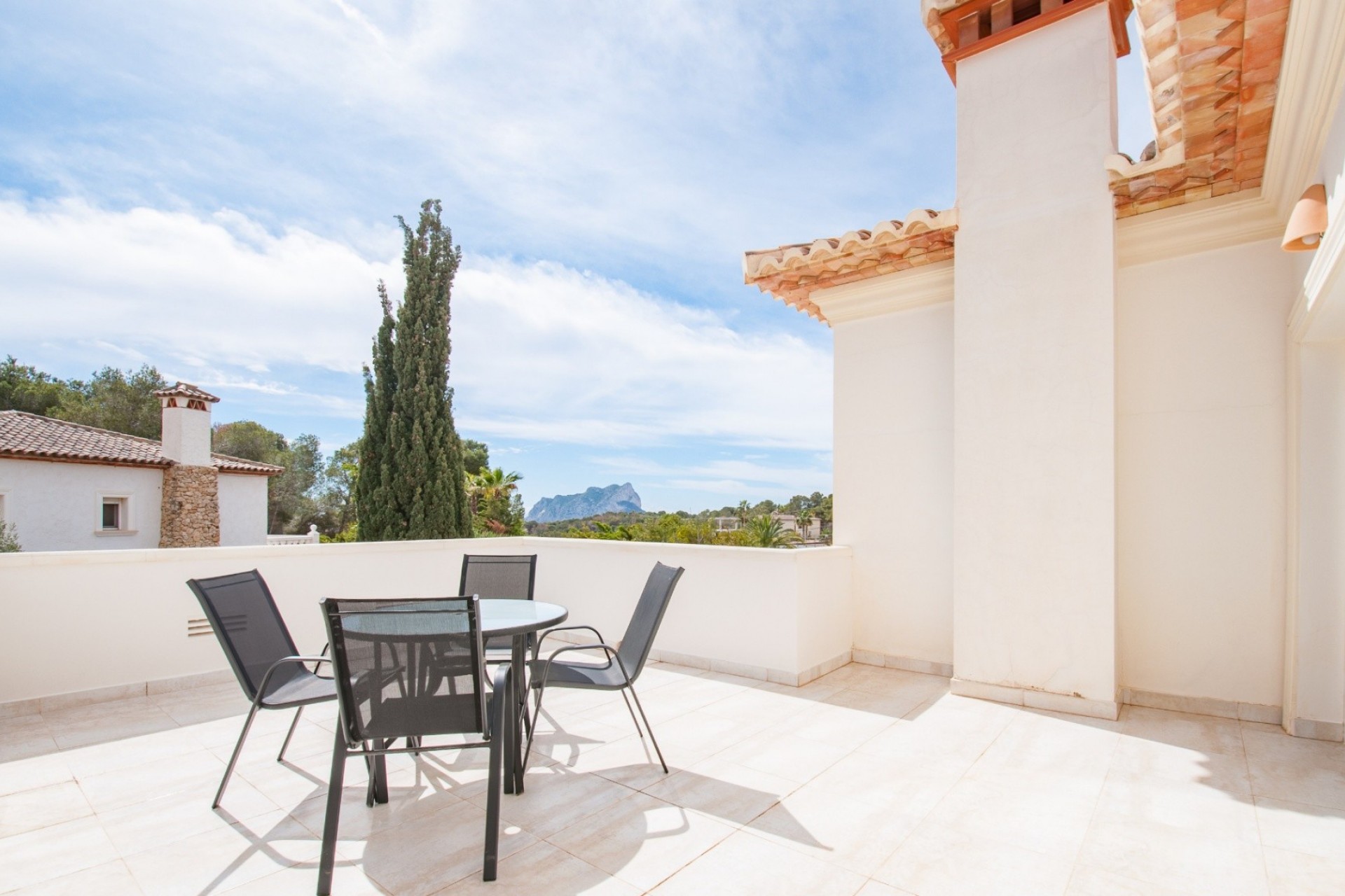 Resale - Villa -
Benissa
