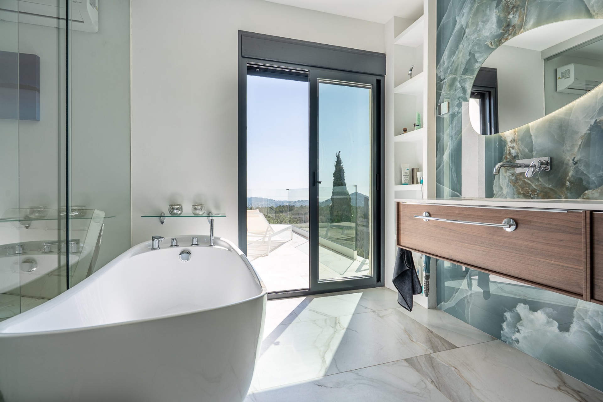 Resale - Villa -
Benissa