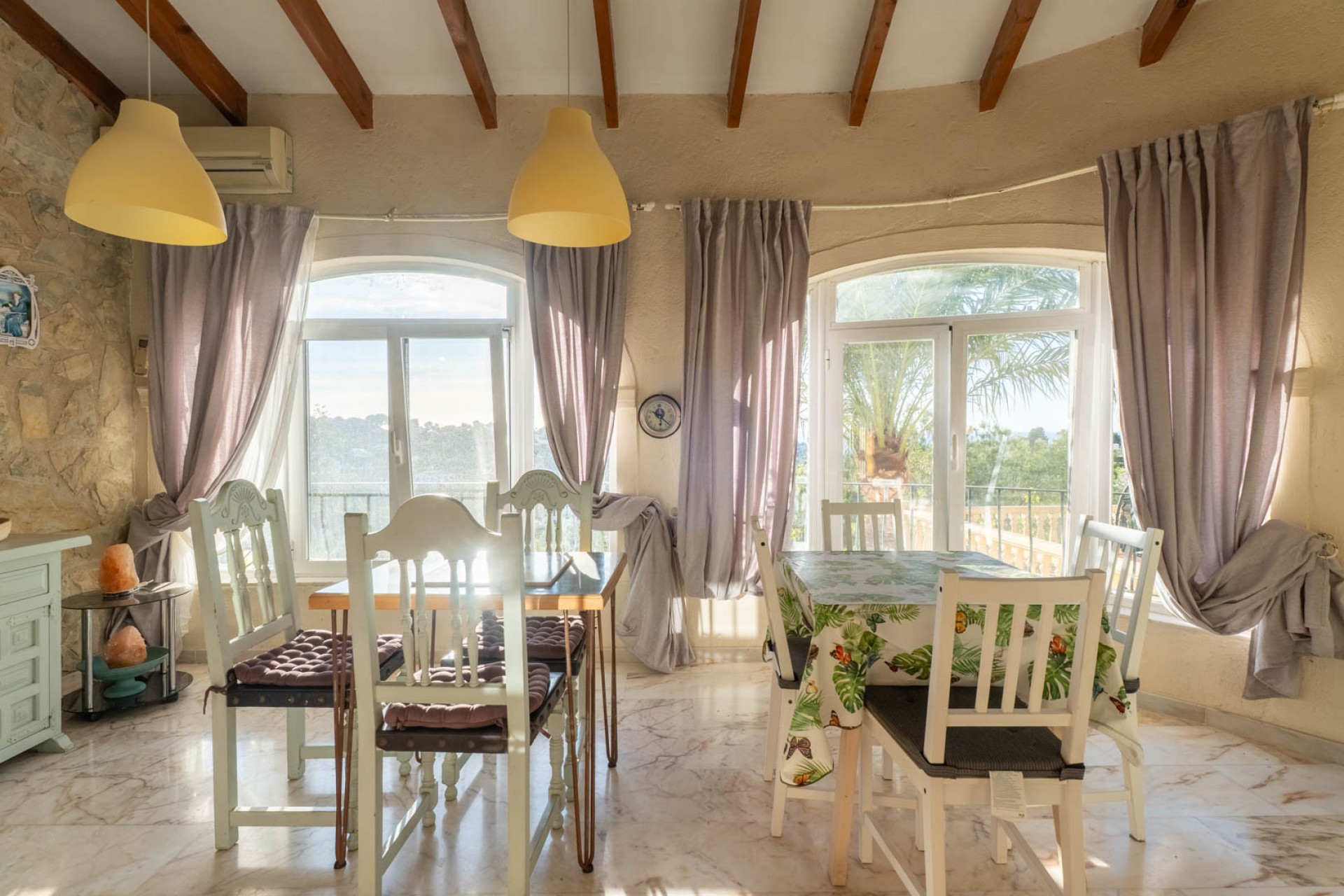 Resale - Villa -
Benissa