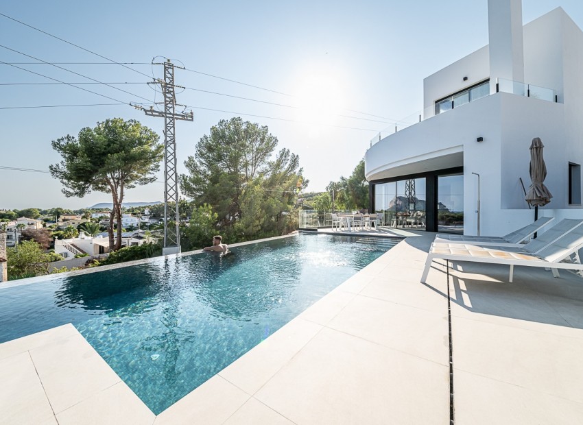 Resale - Villa -
Benissa