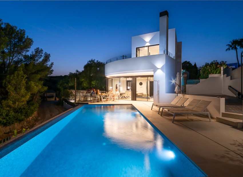 Resale - Villa -
Benissa