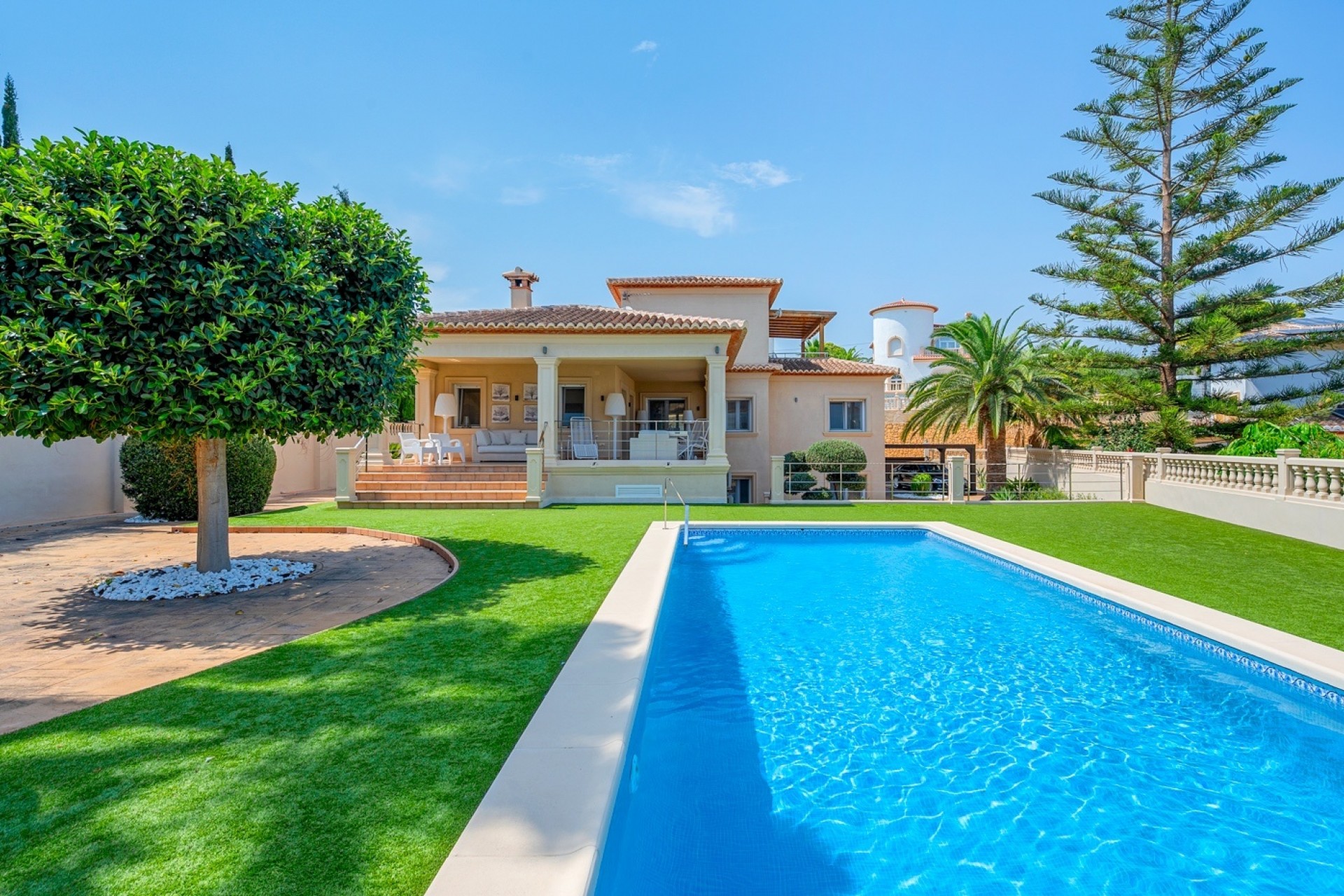 Resale - Villa -
Benissa