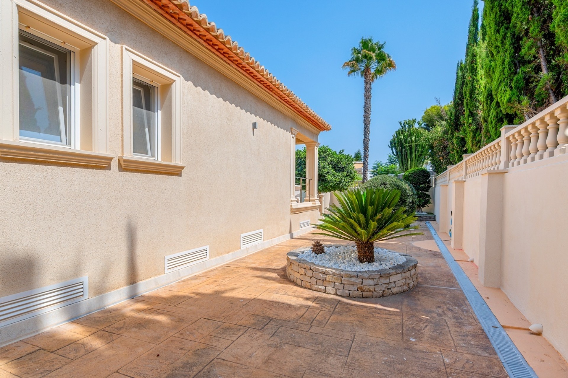 Resale - Villa -
Benissa