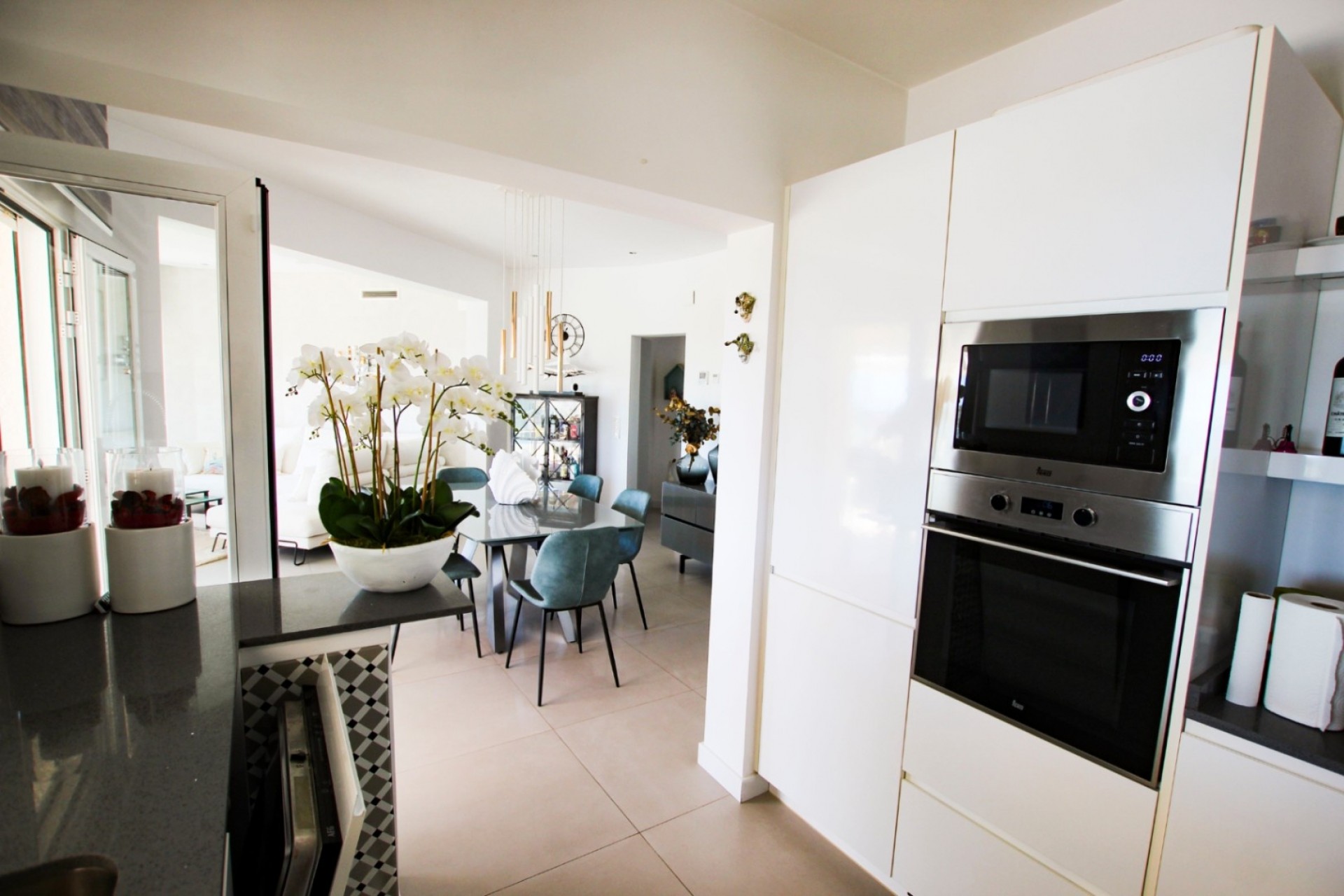 Resale - Villa -
Benitachell - Cumbre del Sol