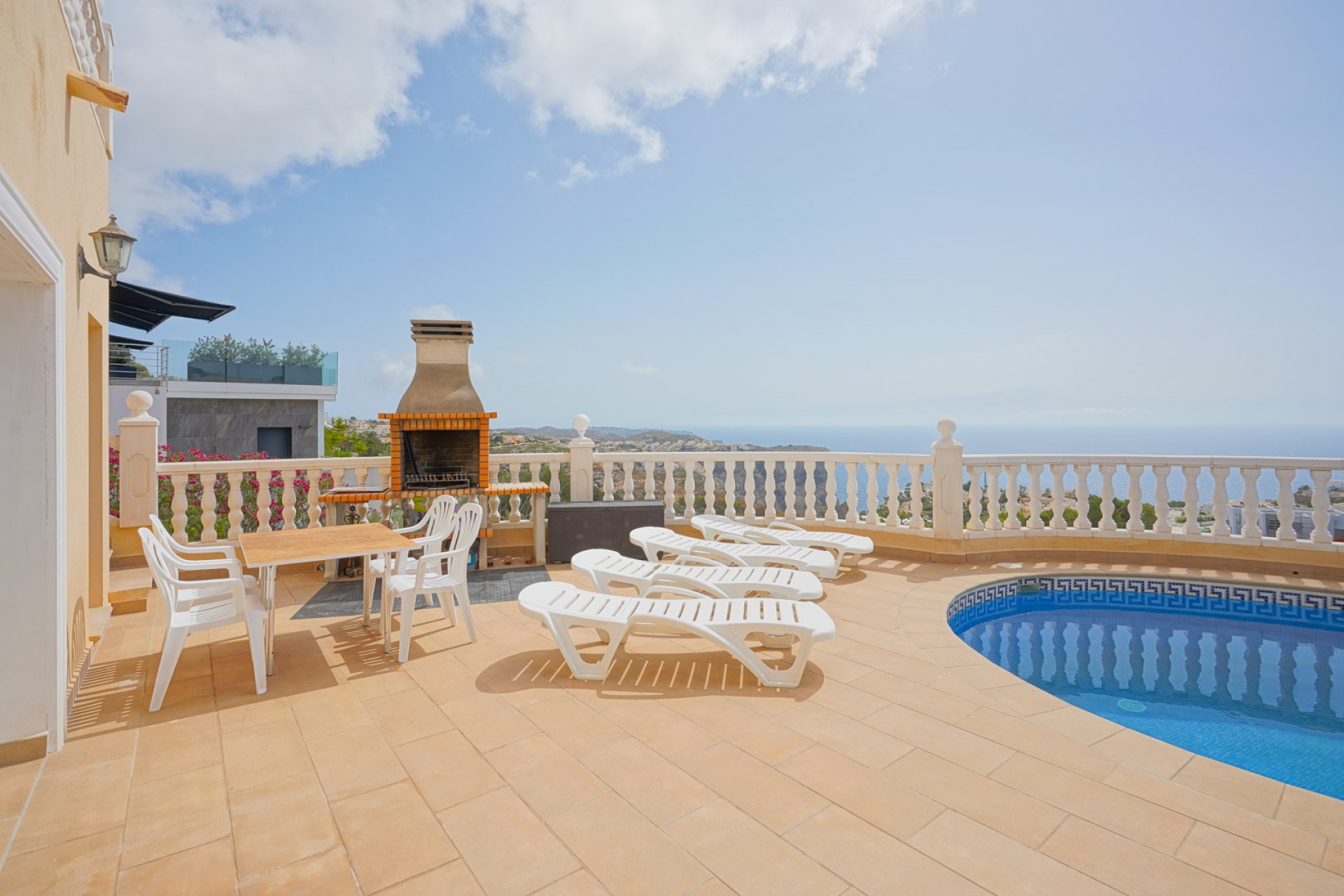 Resale - Villa -
Benitachell - Cumbre del Sol