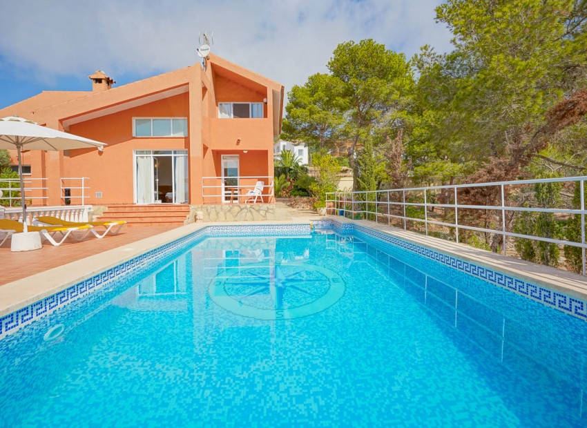 Resale - Villa -
Benitachell - Cumbre del Sol