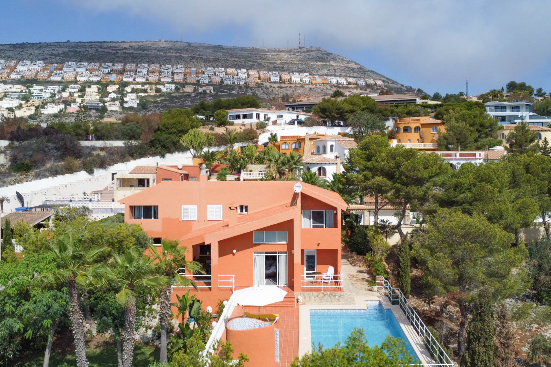 Resale - Villa -
Benitachell - Cumbre del Sol