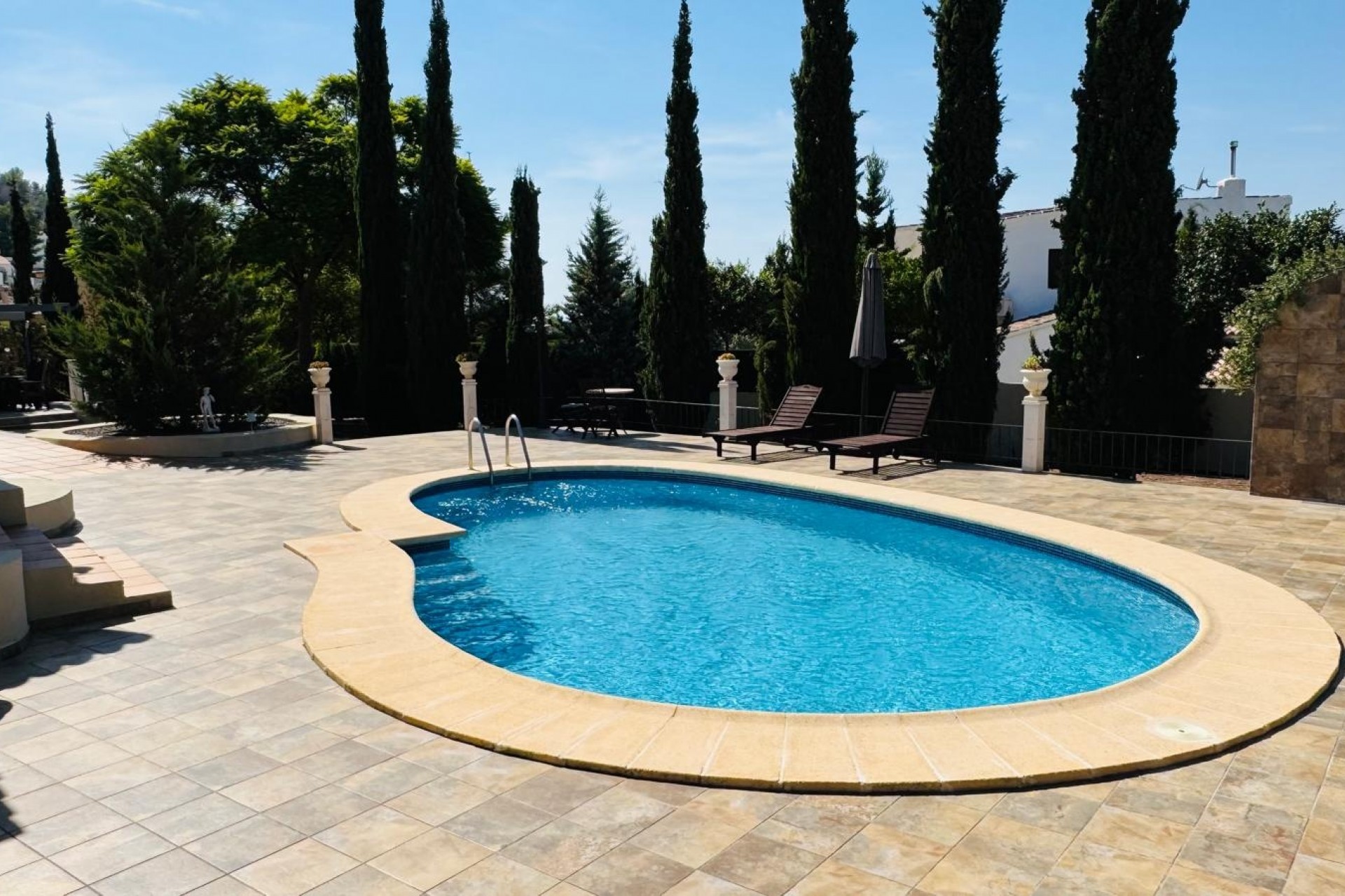Resale - Villa -
Benitachell / El Poble Nou de Benitatxell - Alcassar