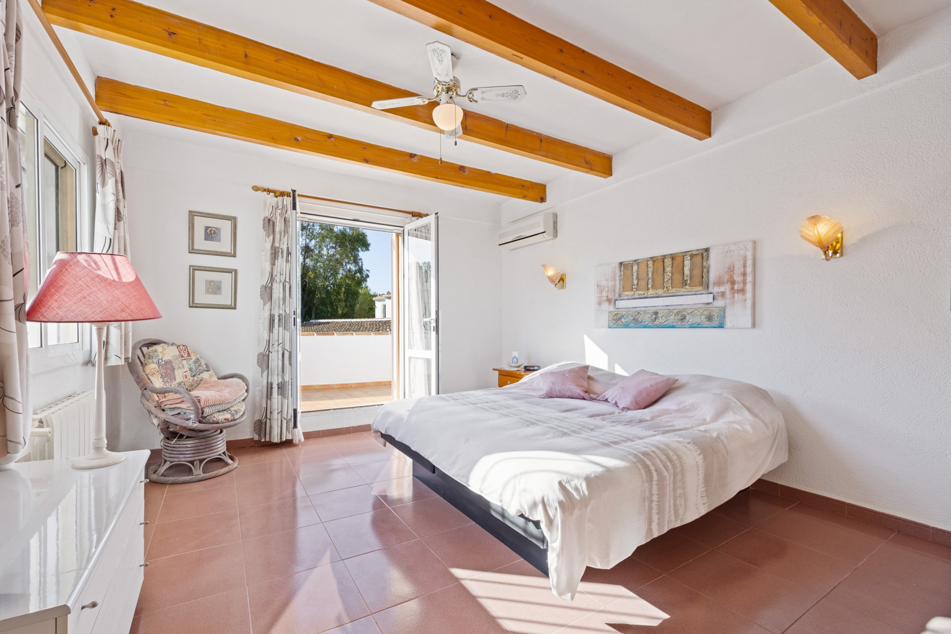 Resale - Villa -
Benitachell / El Poble Nou de Benitatxell - Centro