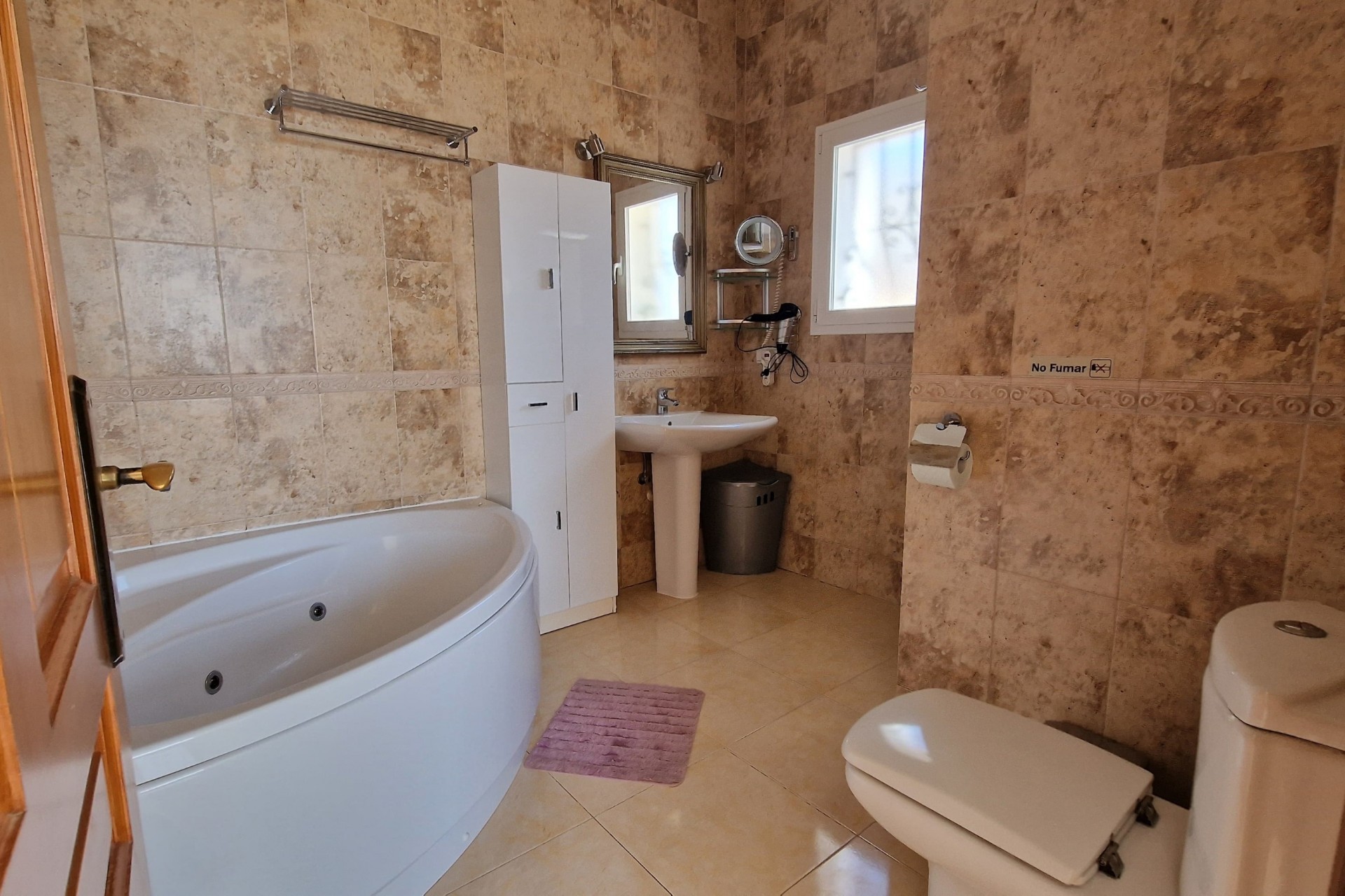 Resale - Villa -
Benitachell / El Poble Nou de Benitatxell - Cumbre del Sol