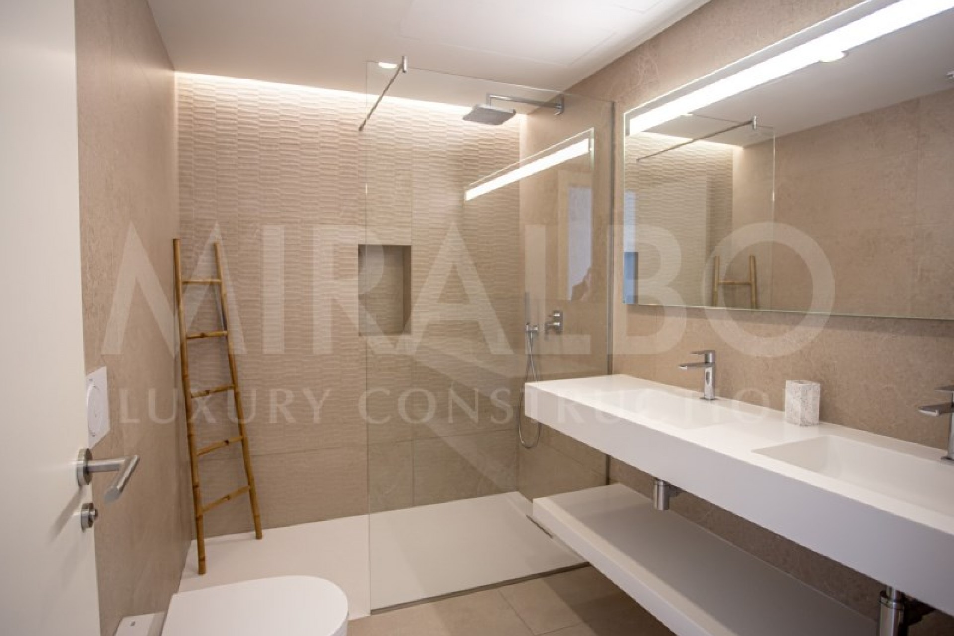 Resale - Villa -
Benitachell / El Poble Nou de Benitatxell - Cumbre del Sol