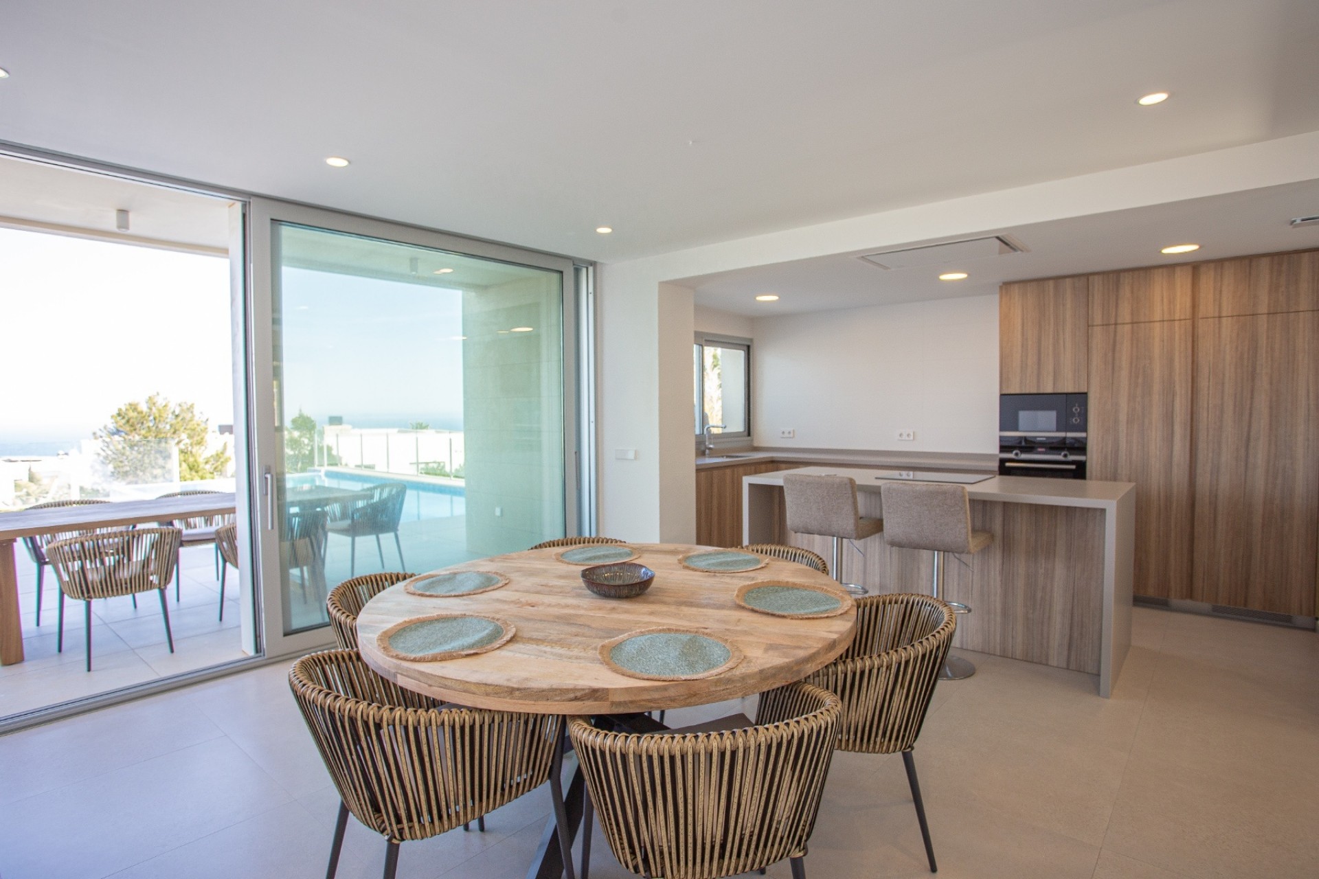 Resale - Villa -
Benitachell / El Poble Nou de Benitatxell - Cumbre del Sol