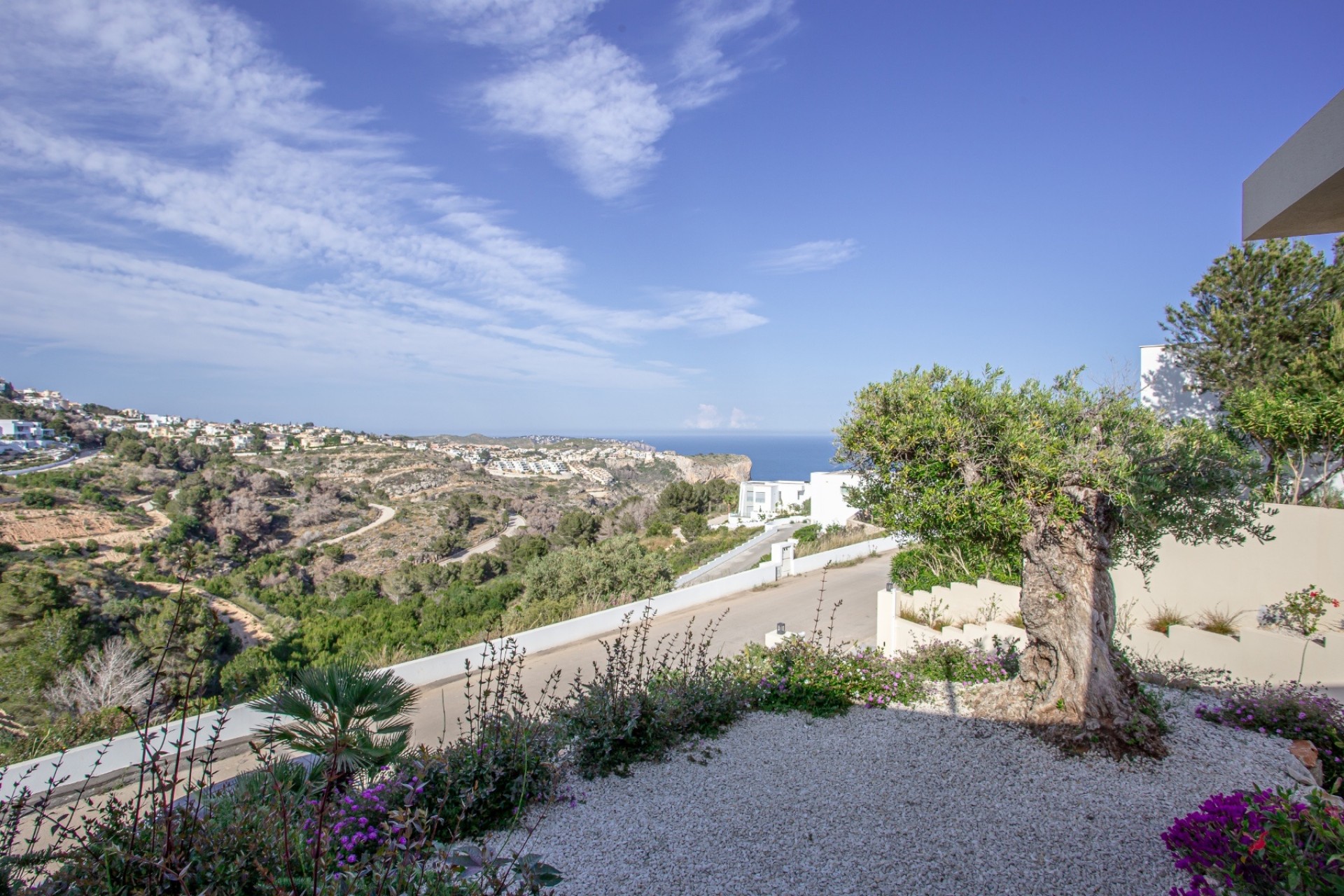Resale - Villa -
Benitachell / El Poble Nou de Benitatxell - Cumbre del Sol