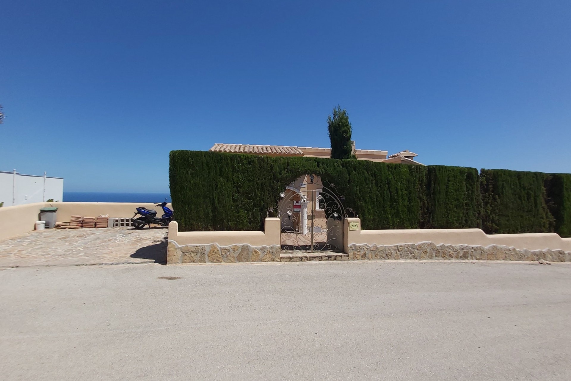 Resale - Villa -
Benitachell / El Poble Nou de Benitatxell - Cumbre del Sol