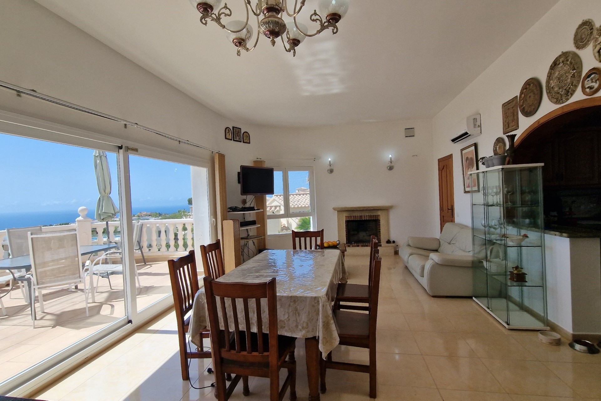Resale - Villa -
Benitachell / El Poble Nou de Benitatxell - Cumbre del Sol