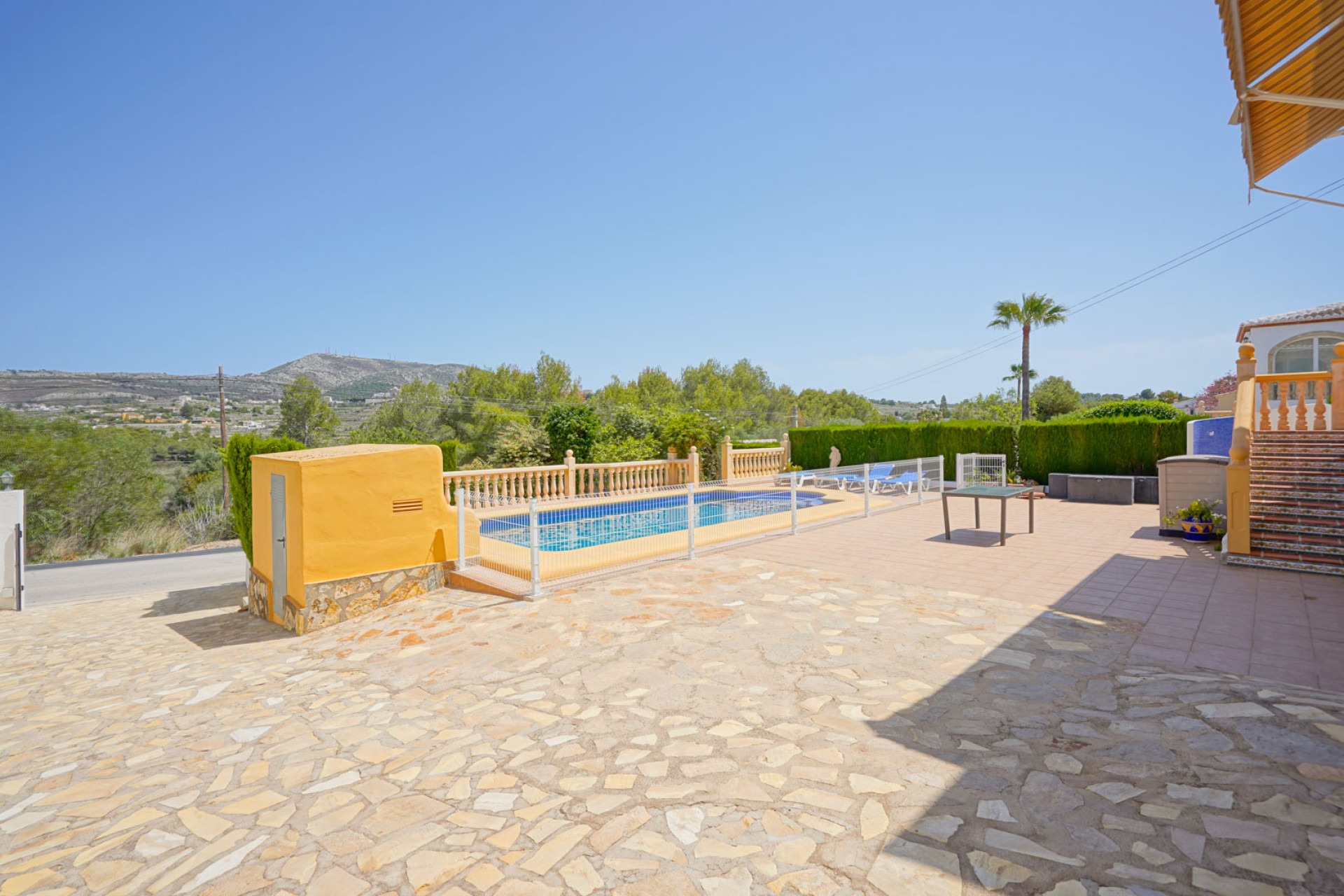 Resale - Villa -
Benitachell - Les Fonts