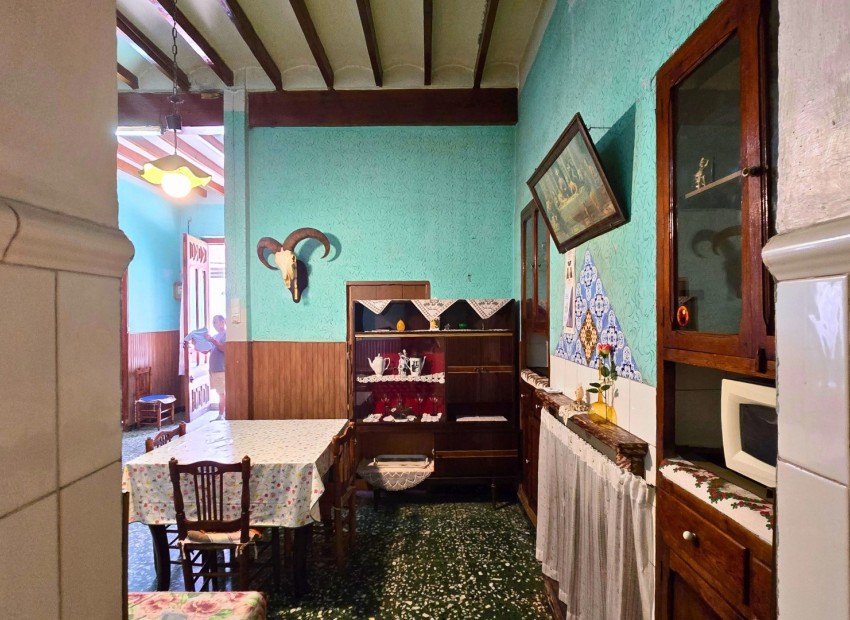 Resale - Villa -
Callosa De Ensarrià