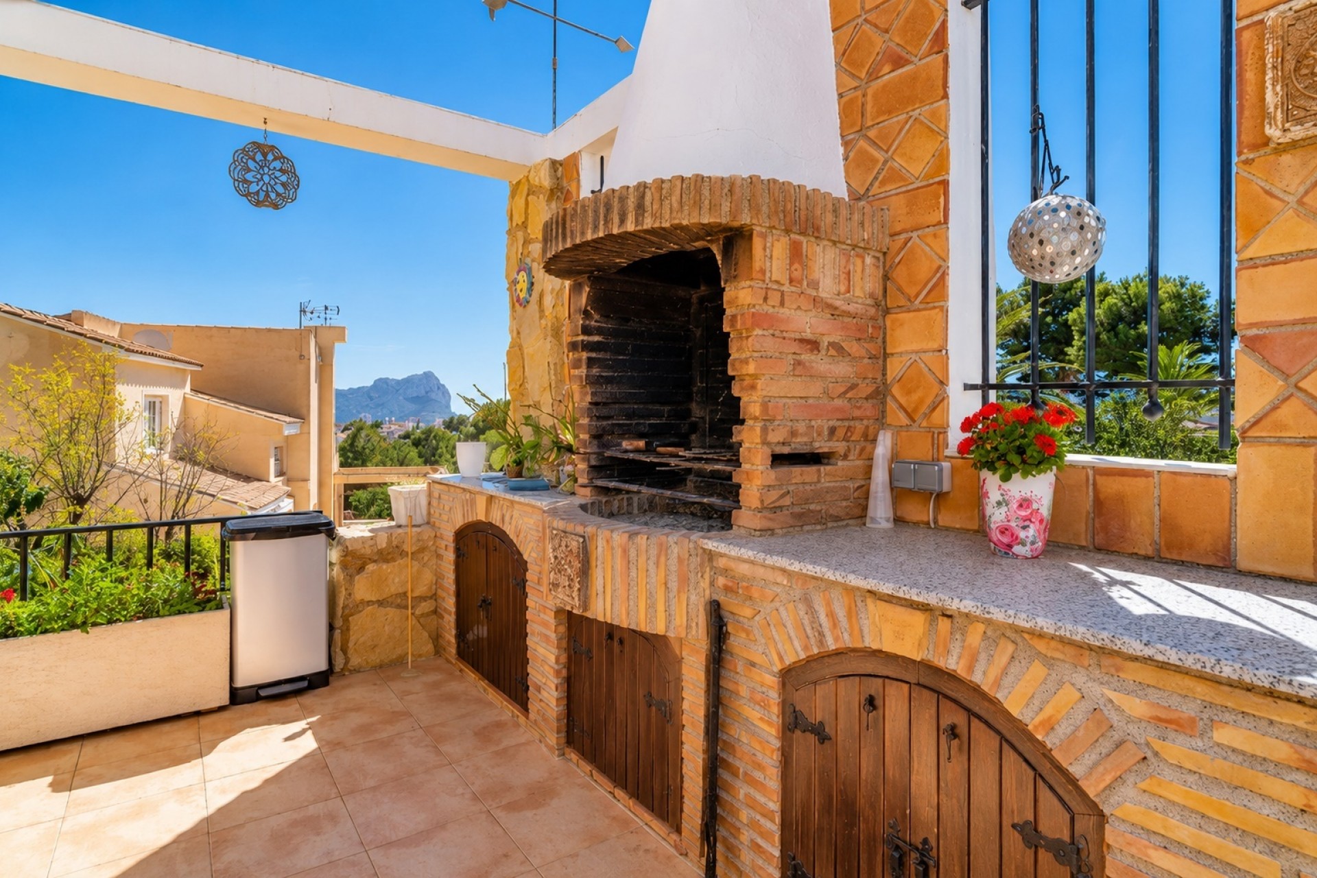 Resale - Villa -
Calpe / Calp - Gran Sol