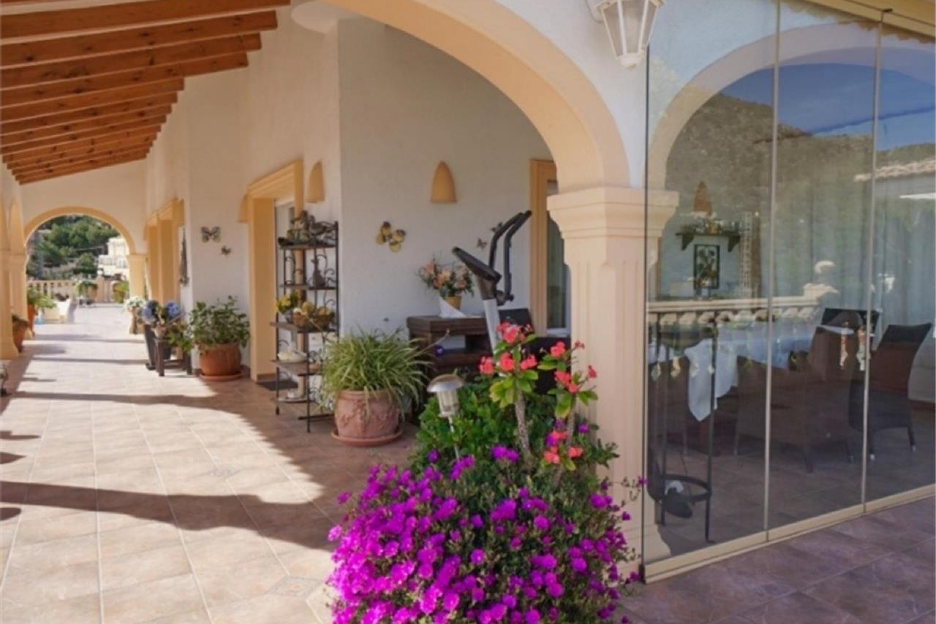 Resale - Villa -
Calpe - Canuta