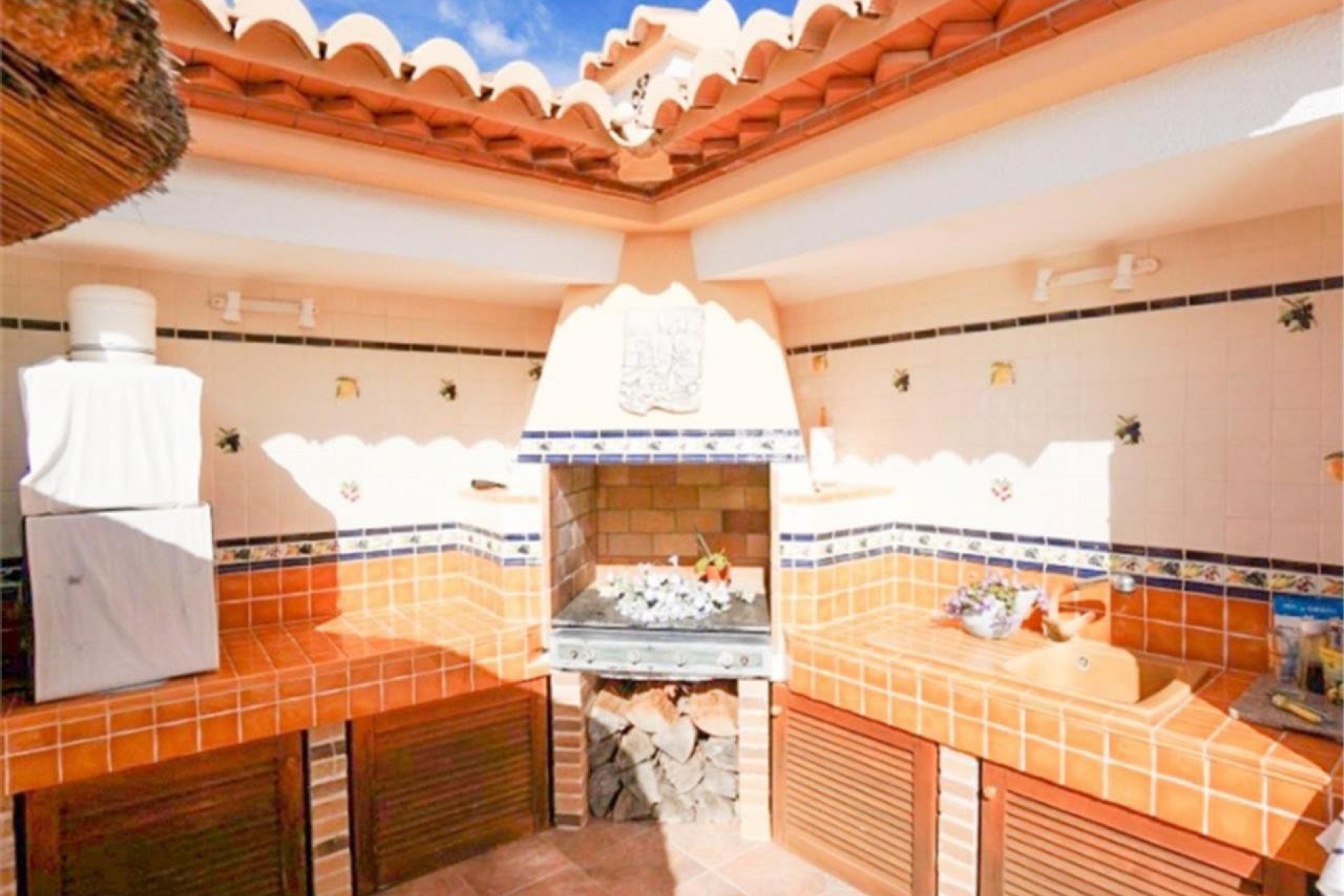 Resale - Villa -
Calpe - Canuta