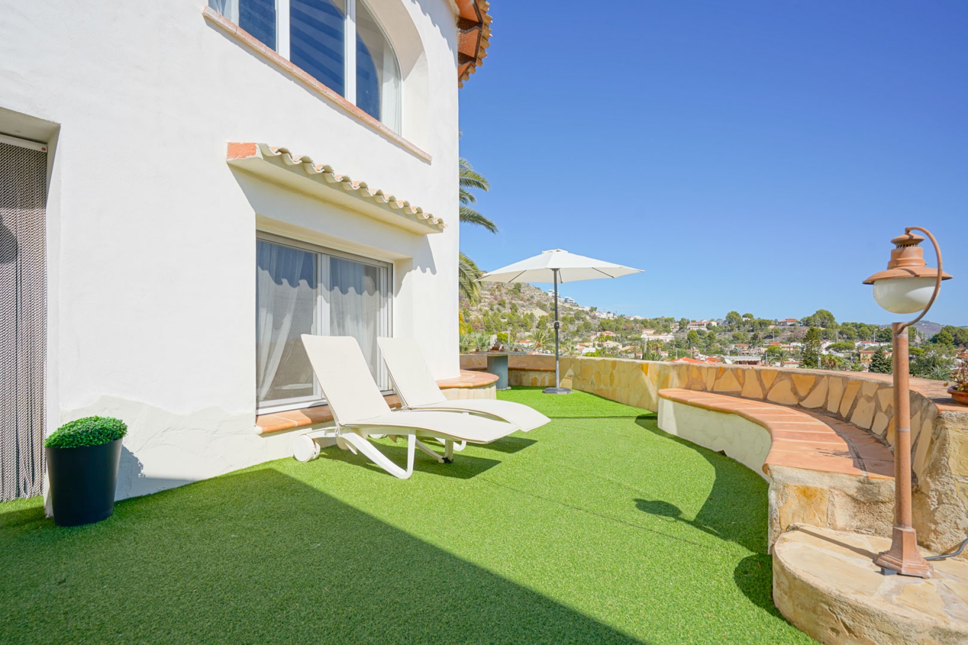 Resale - Villa -
Calpe - Canuta