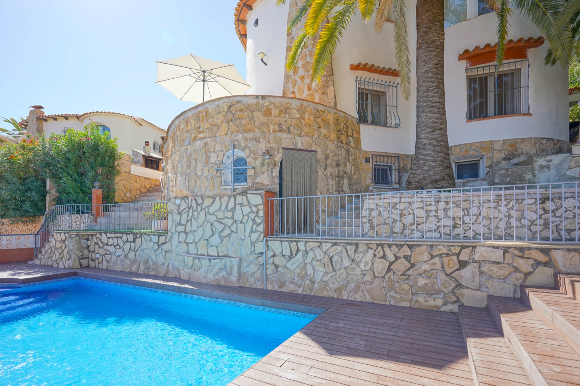 Resale - Villa -
Calpe - Canuta