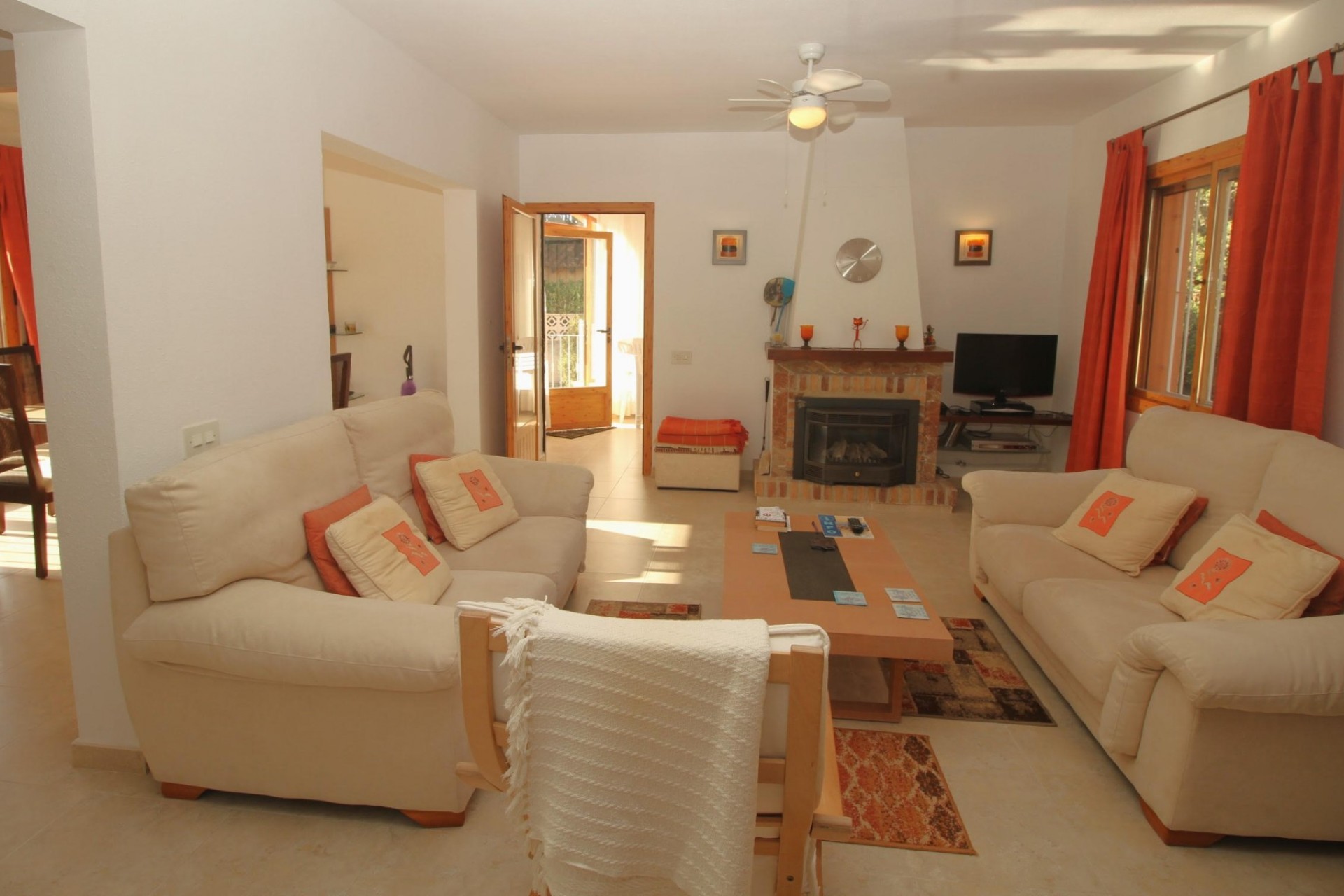 Resale - Villa -
Calpe - Canuta