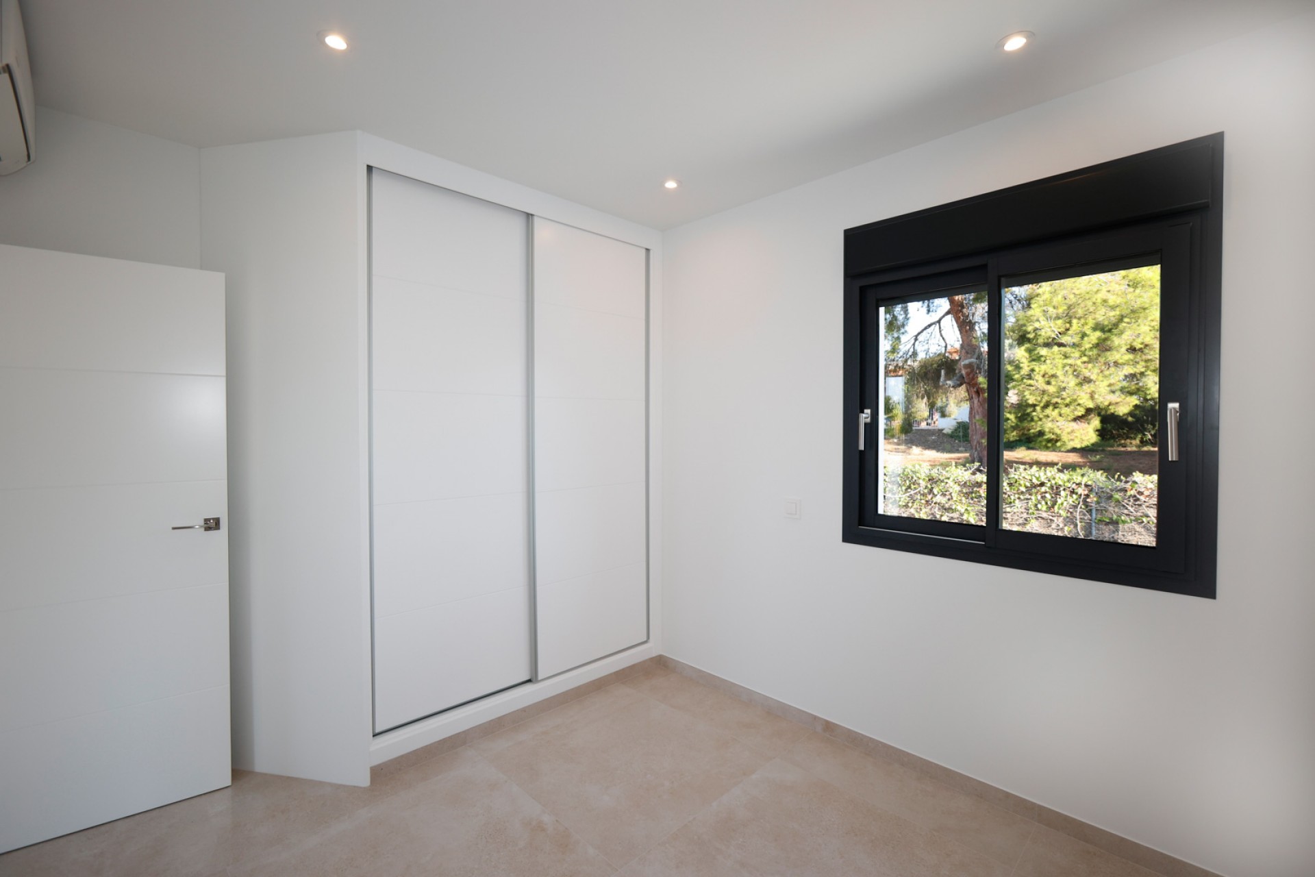 Resale - Villa -
Calpe - Carrio