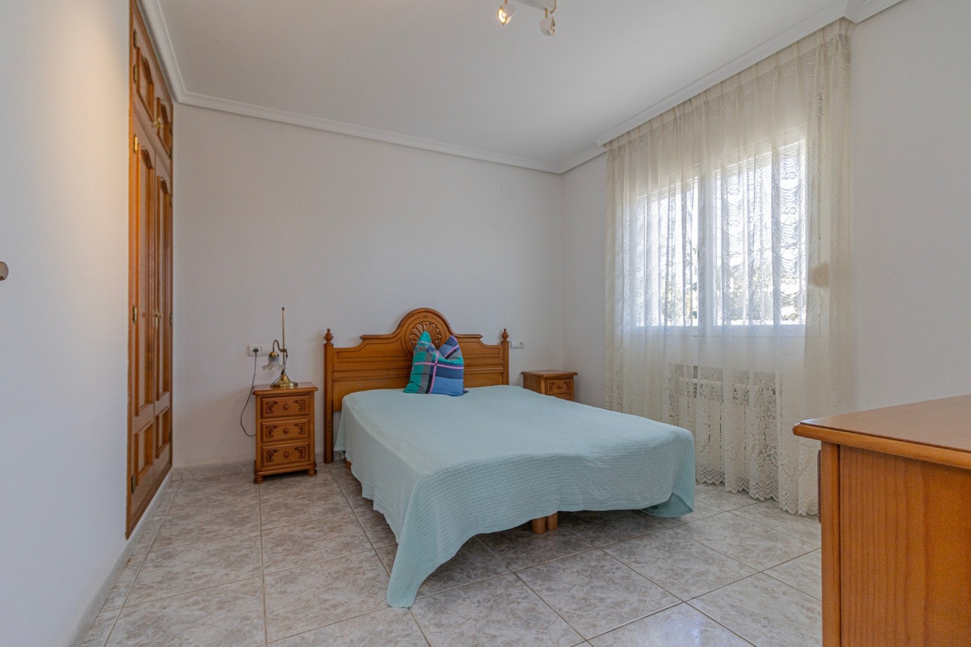 Resale - Villa -
Calpe - Carrio