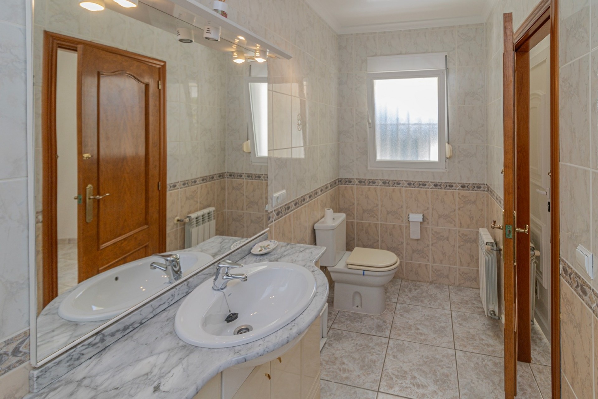 Resale - Villa -
Calpe - Carrio