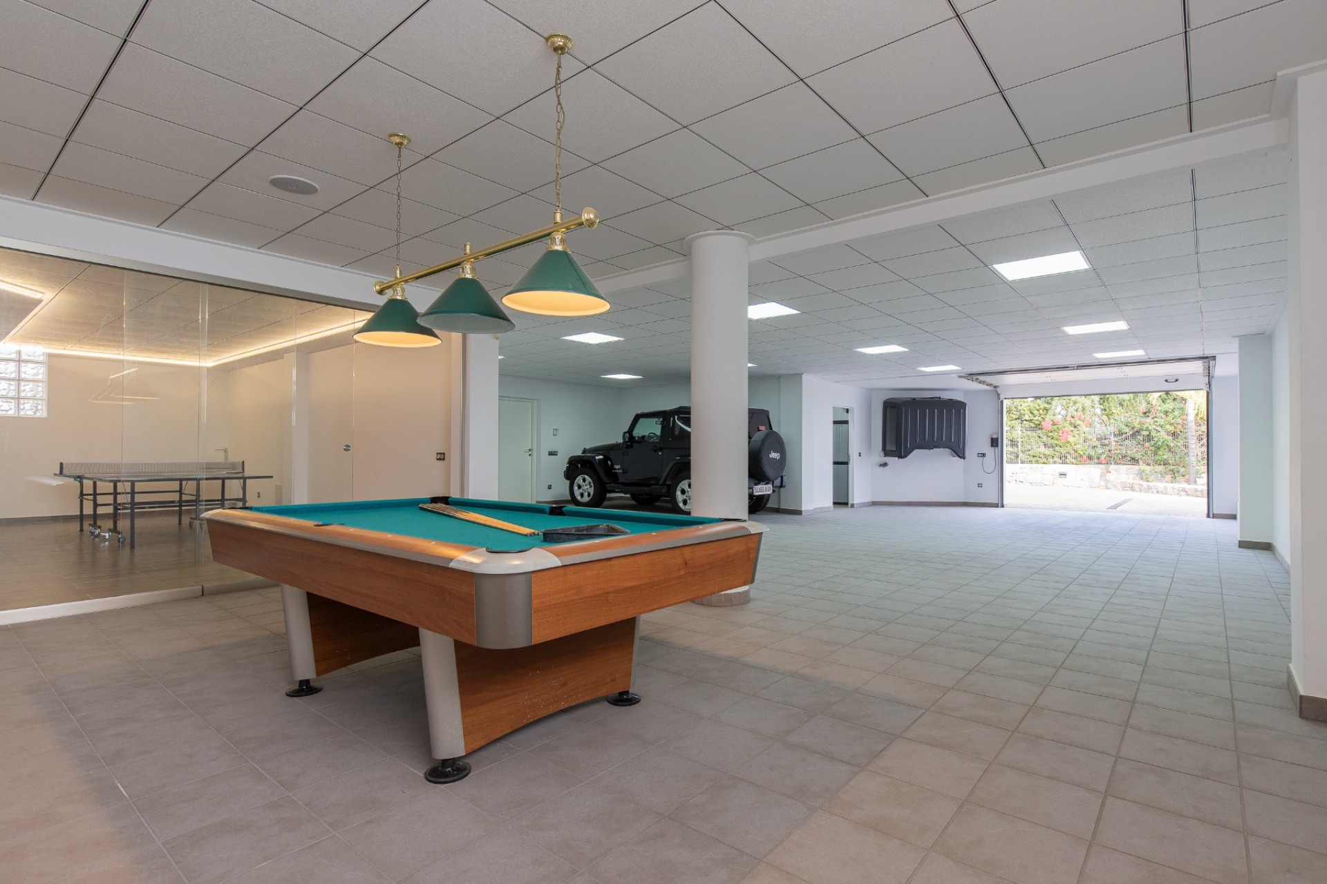 Resale - Villa -
Calpe - Cometa